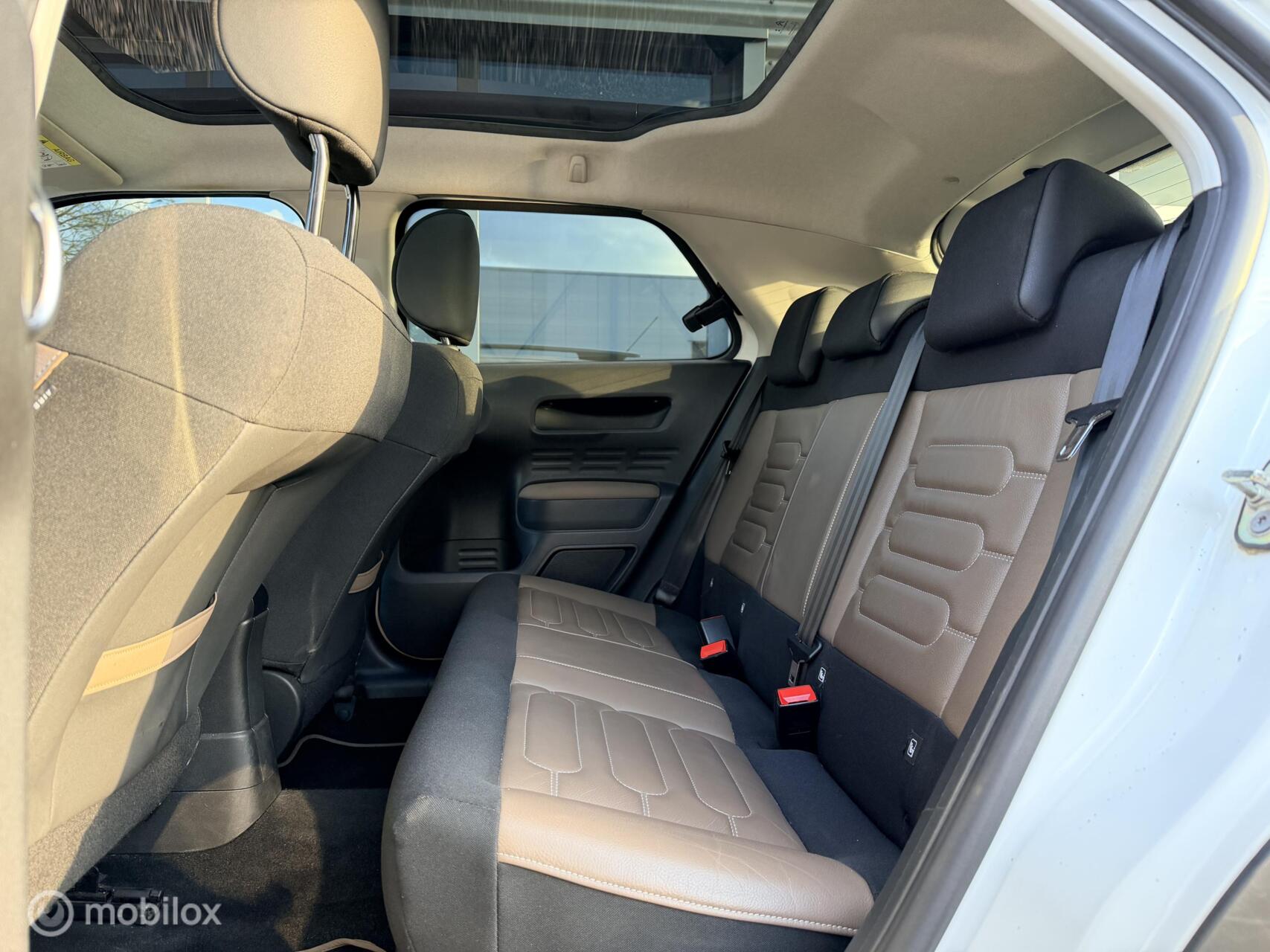 Foto van Citroen C4 Cactus