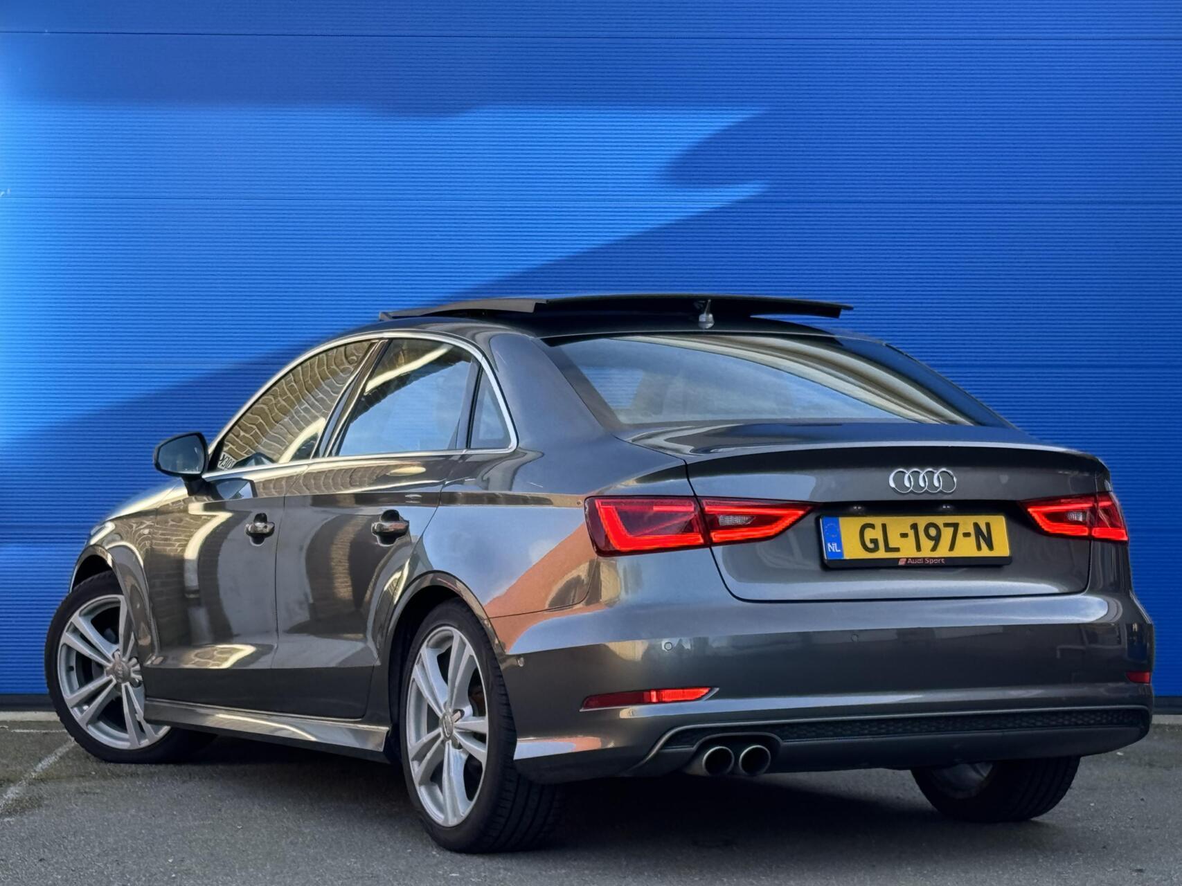 Foto van Audi A3 Limousine