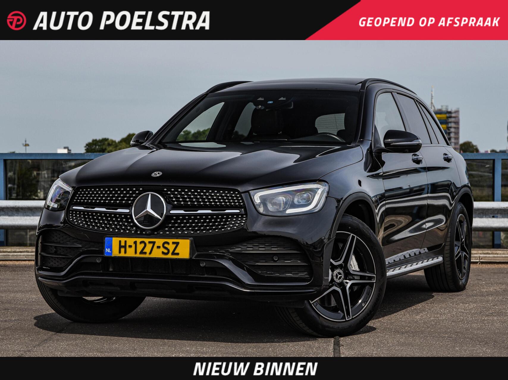 Mercedes-Benz GLC 200 200 Premium Plus AMG Night Edition | Panoramadak | Burmester | Trekhaak | Digital Cockpit | Rondomzicht Camera | Keyless | Sfeerverlichting | Multibeam LED |  Dealeronderhouden | 19" 2020 - voorkant