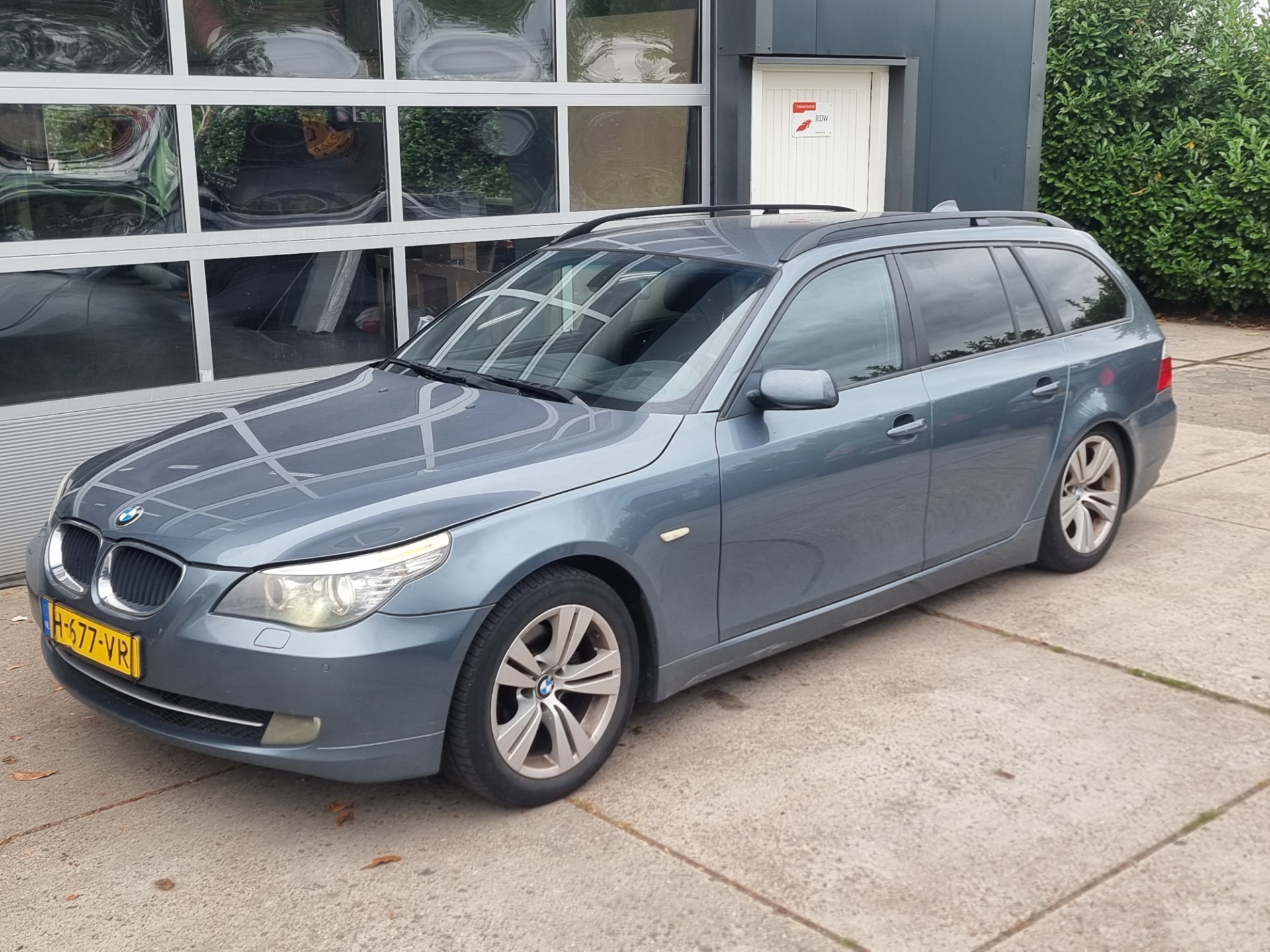 BMW 5er Reihe 520i Corporate Lease Executive Luchtvering defect! 2010 - voorkant