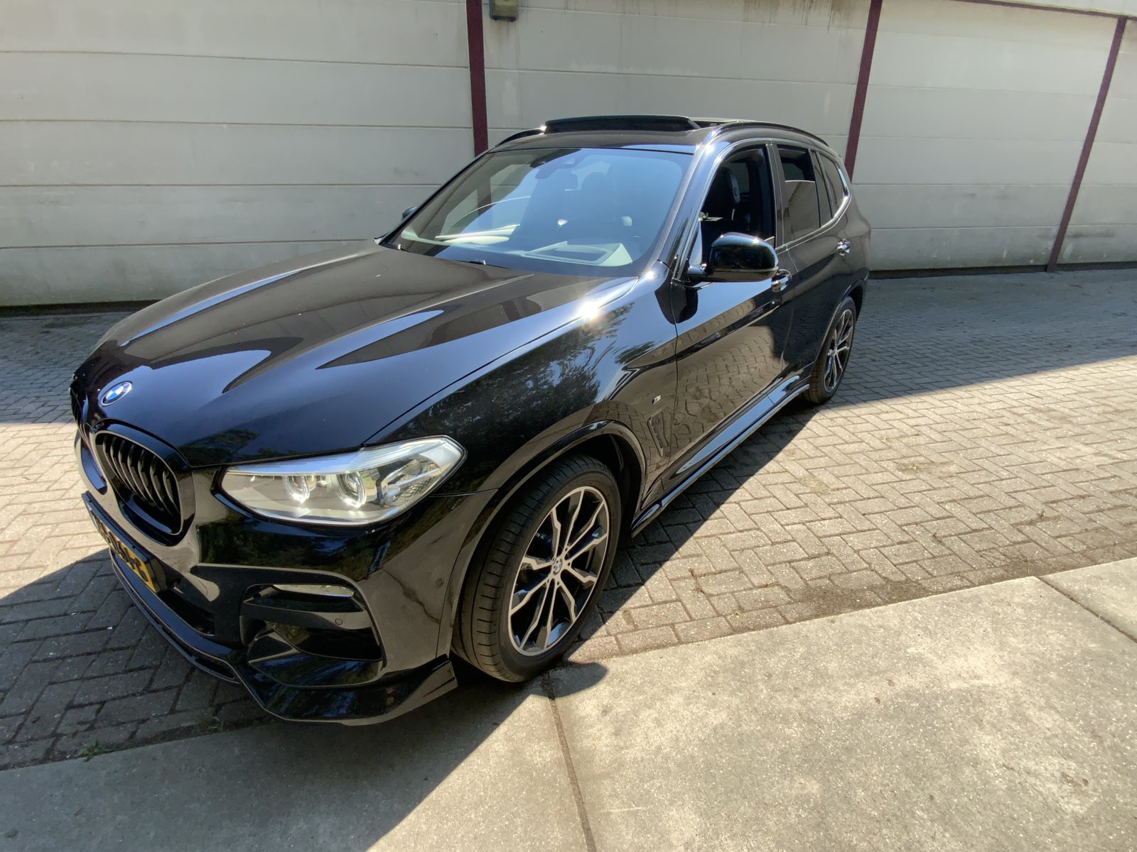 BMW X3 Xdrive20i  2019 - voorkant