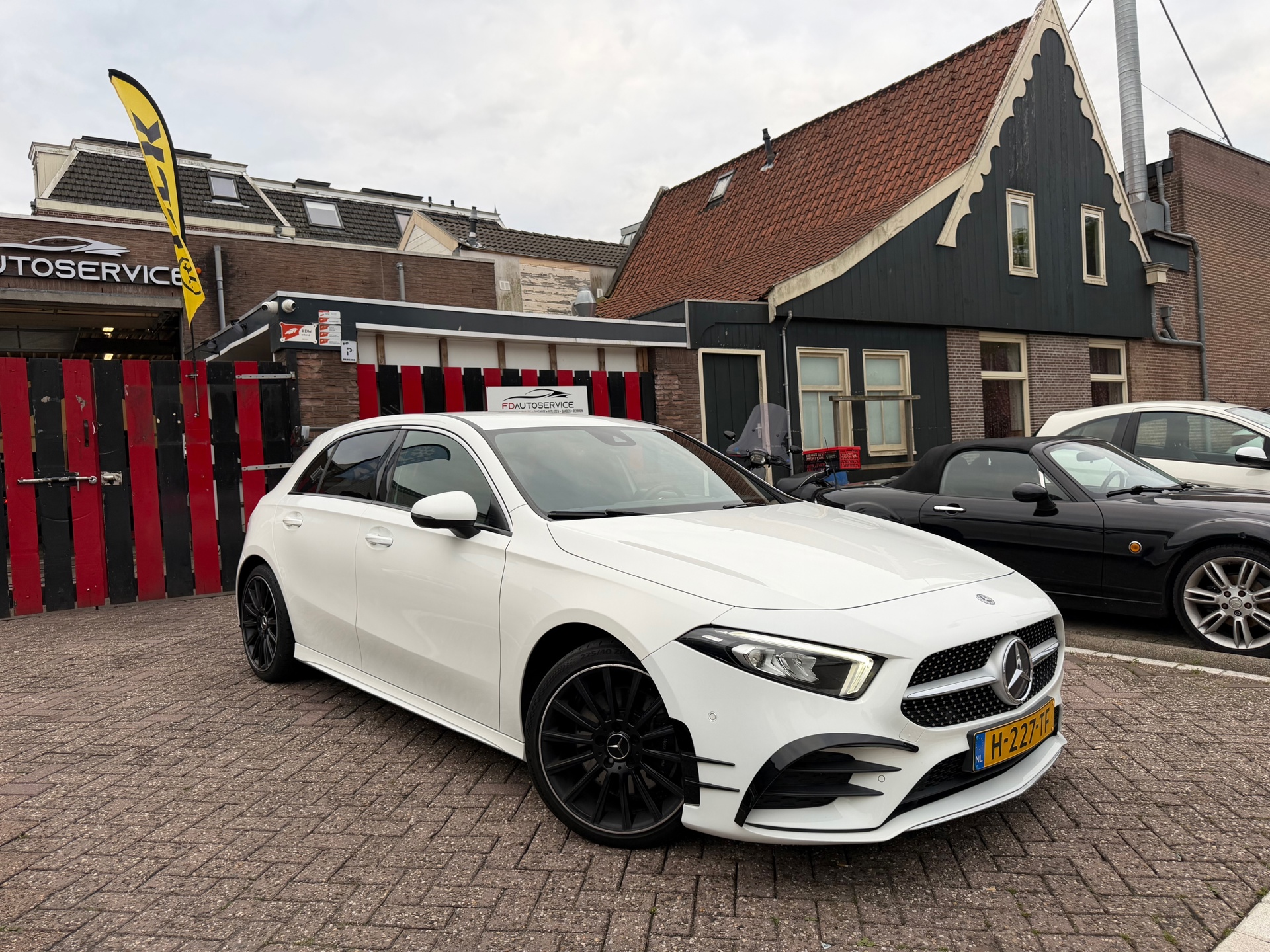 Foto van Mercedes-Benz A 220