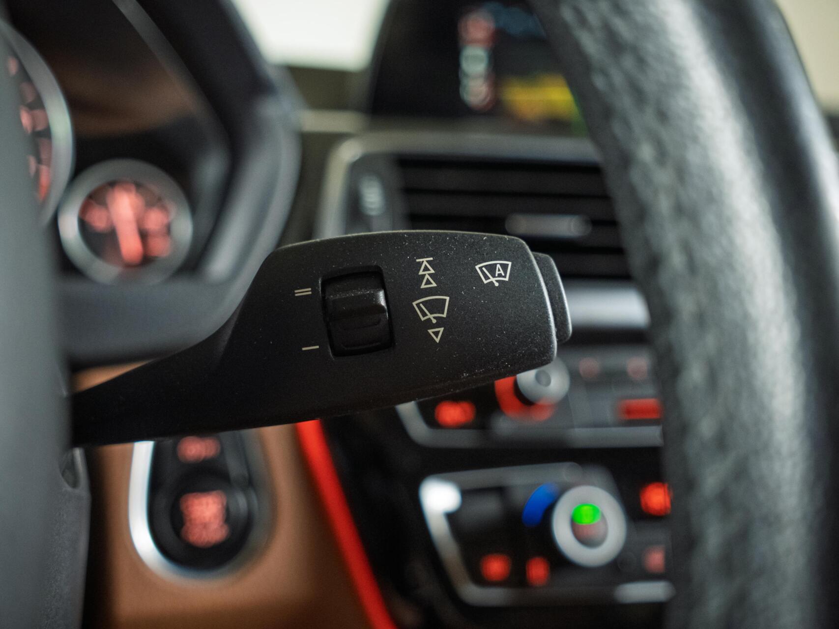 Foto van BMW 320i