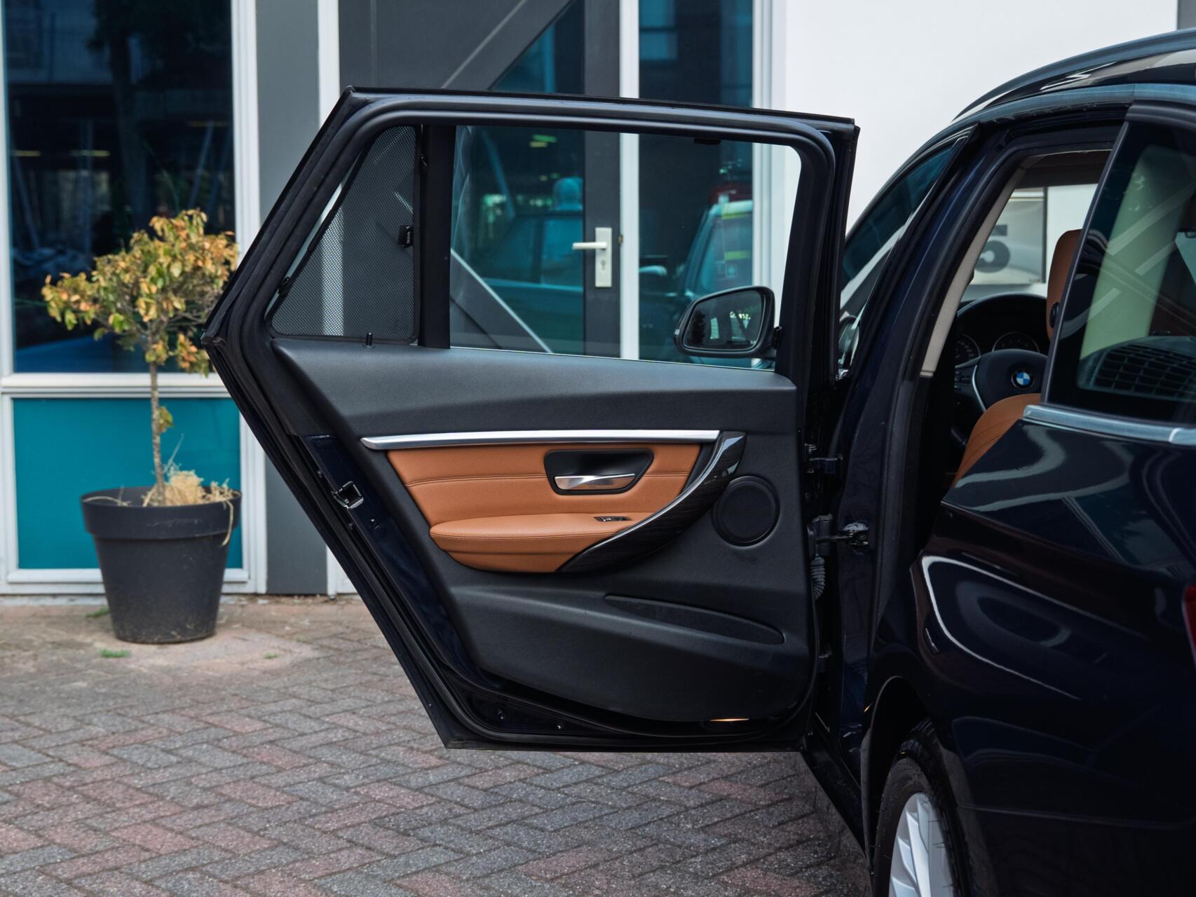 Foto van BMW 320i