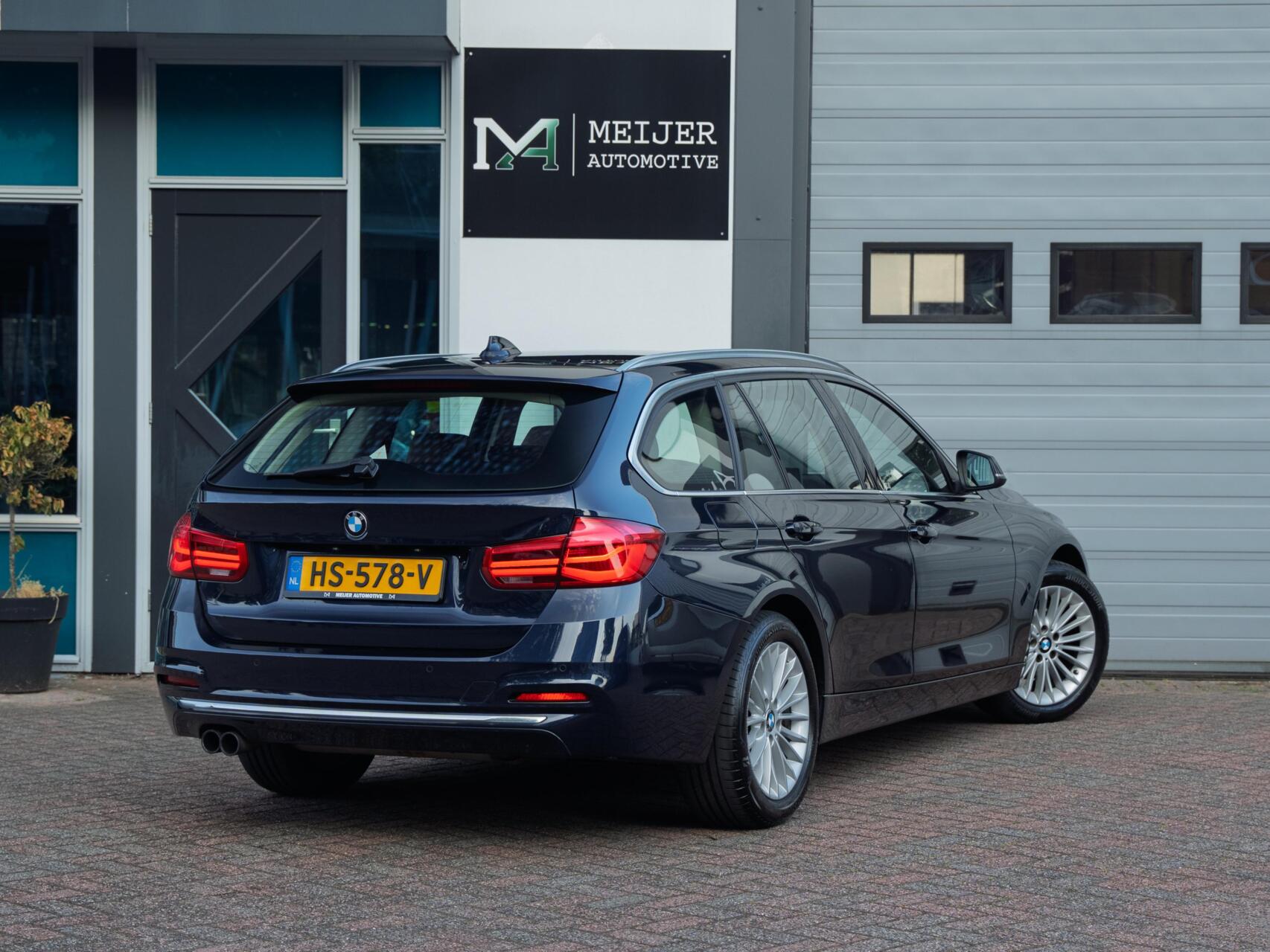 Foto van BMW 320i