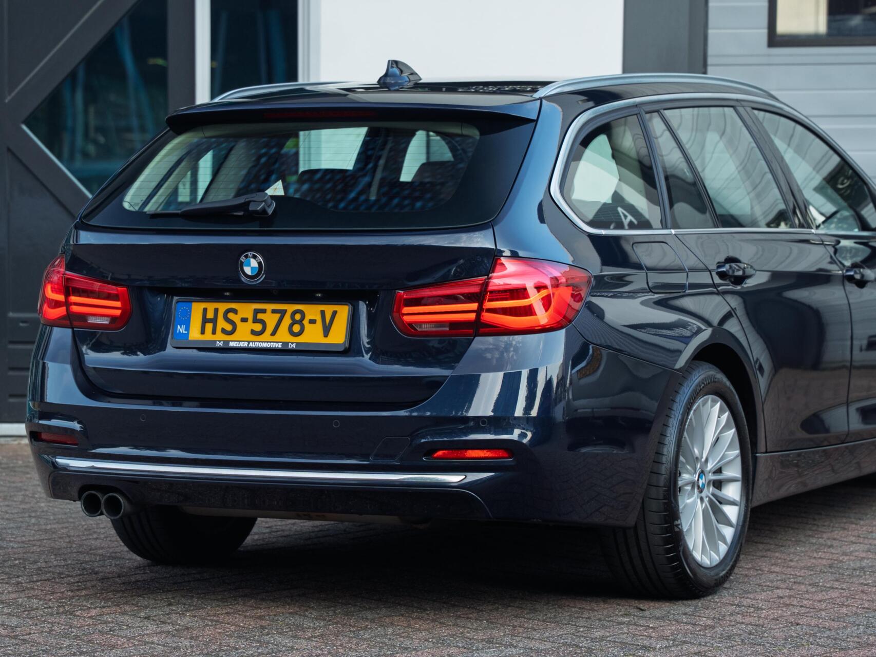 Foto van BMW 320i