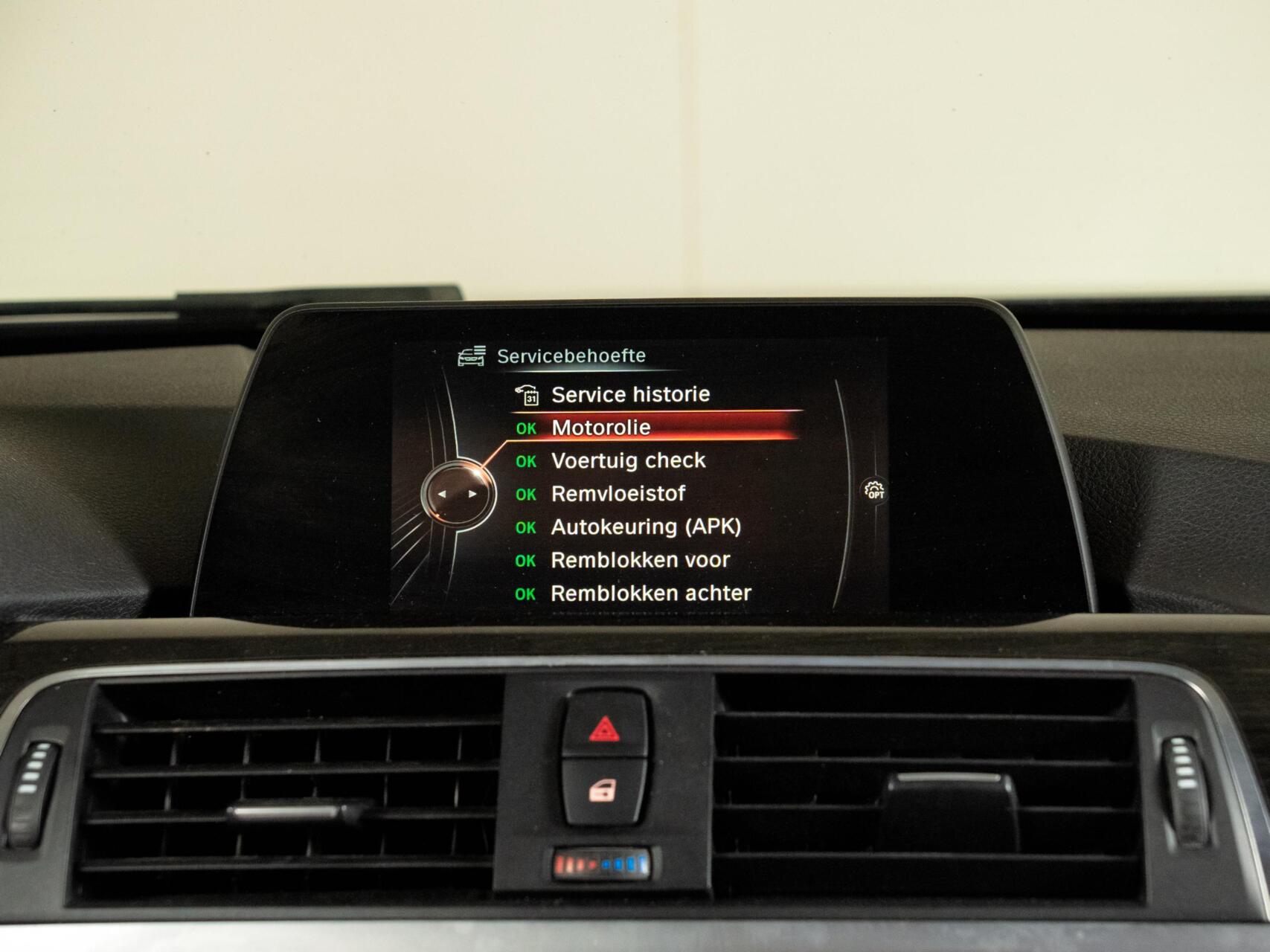 Foto van BMW 320i