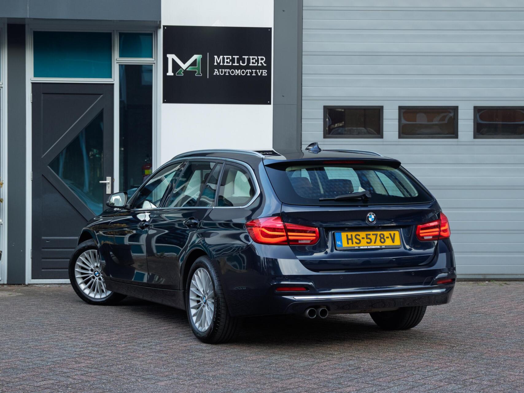 Foto van BMW 320i