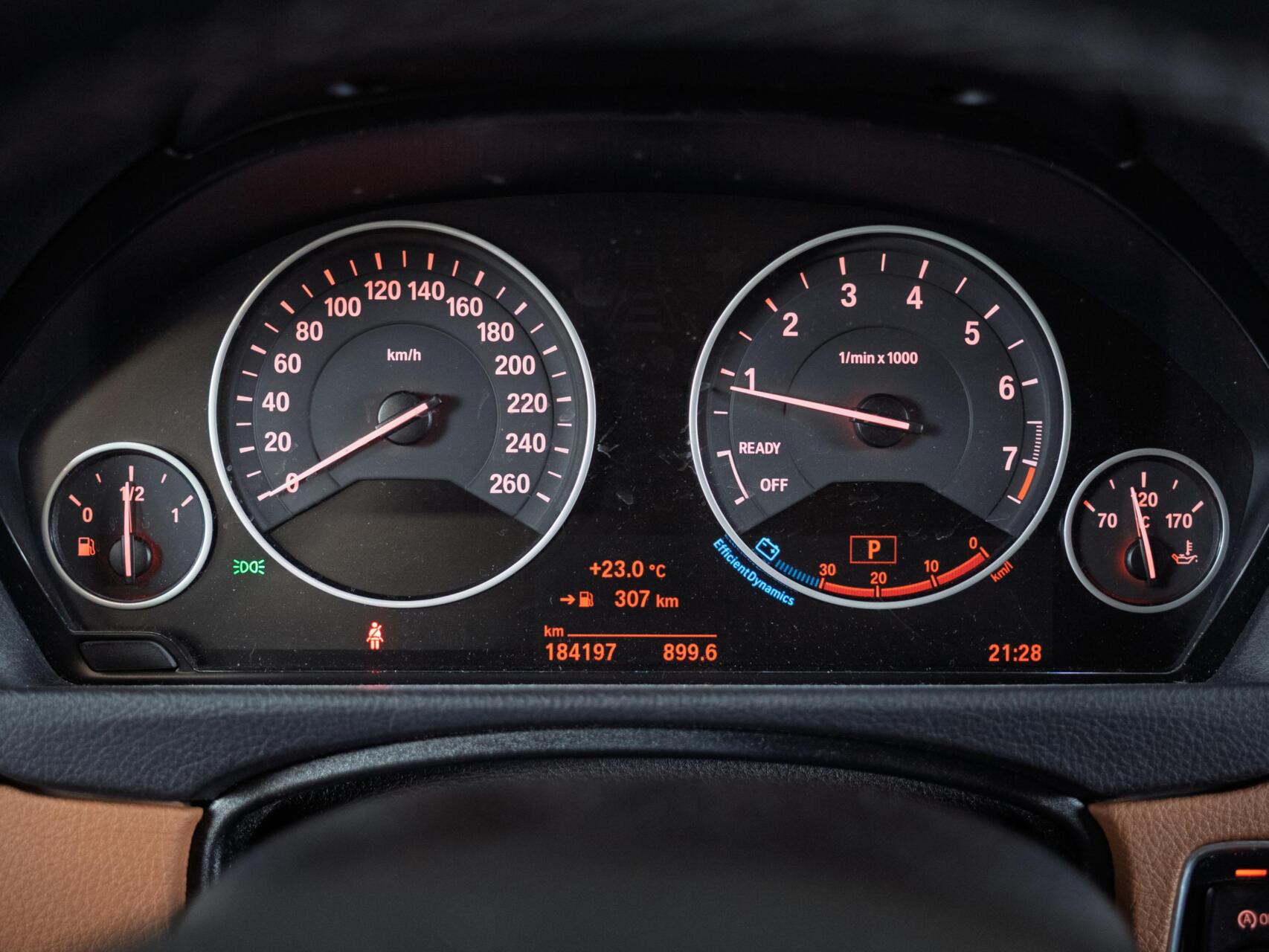 Foto van BMW 320i