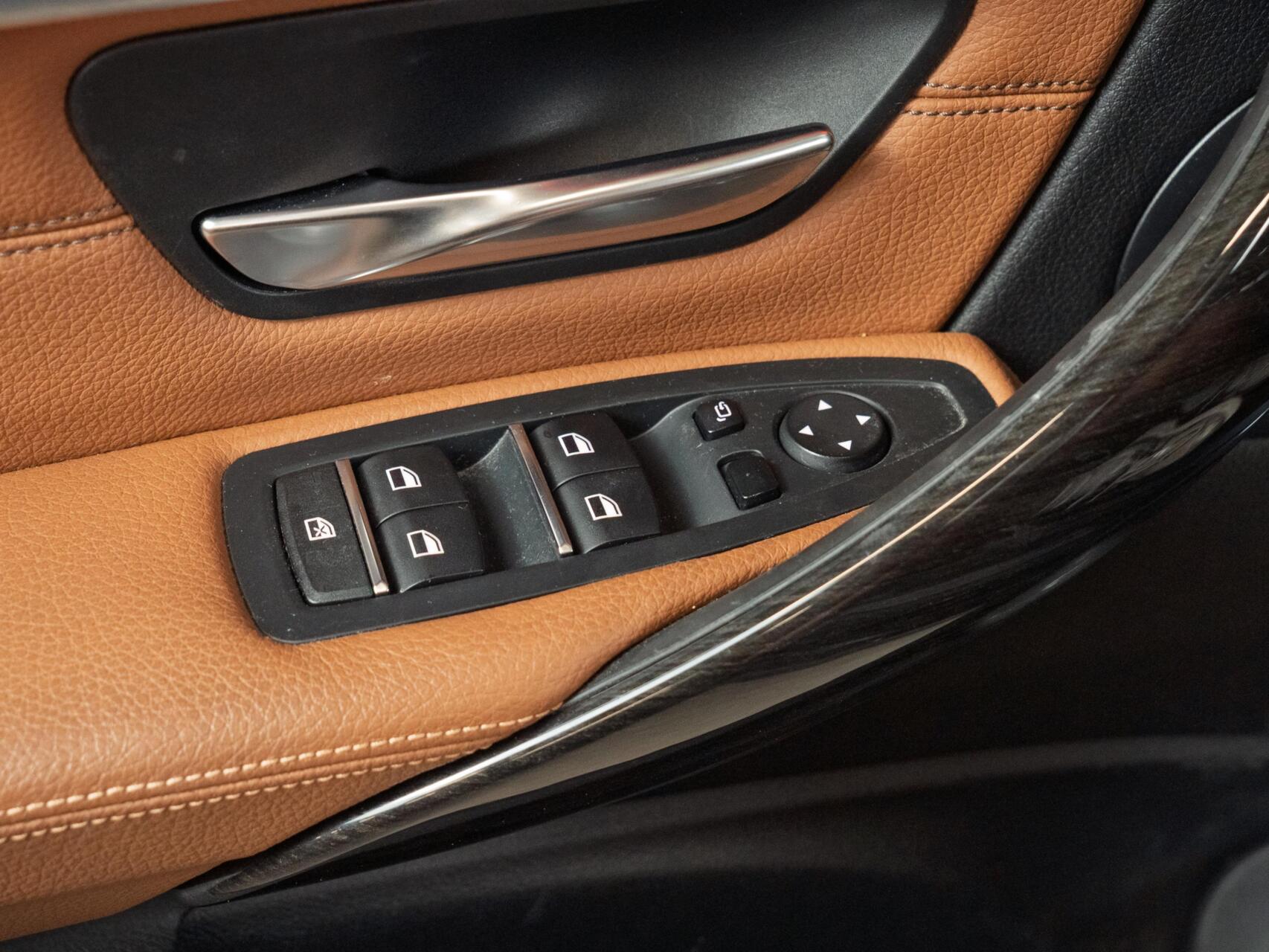 Foto van BMW 320i
