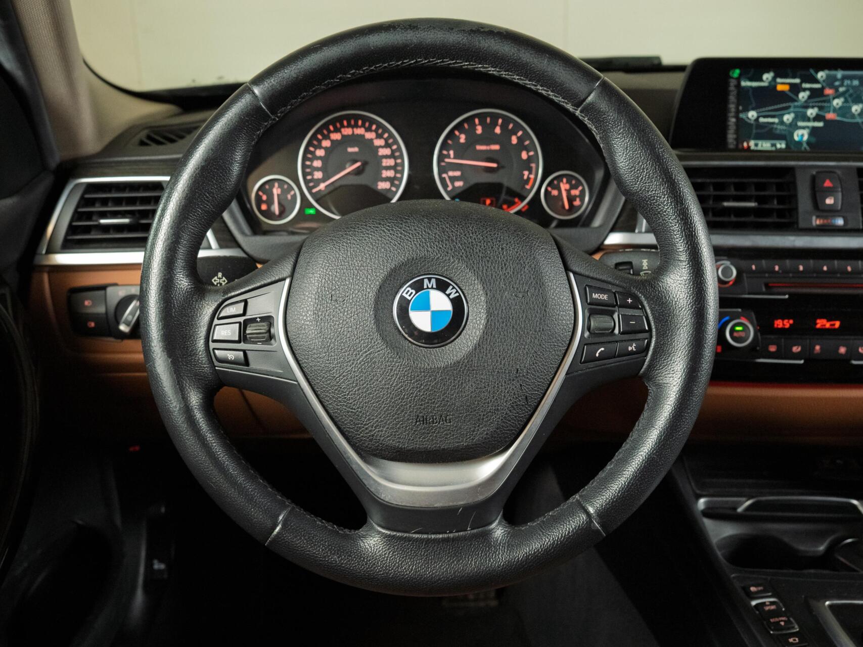 Foto van BMW 320i