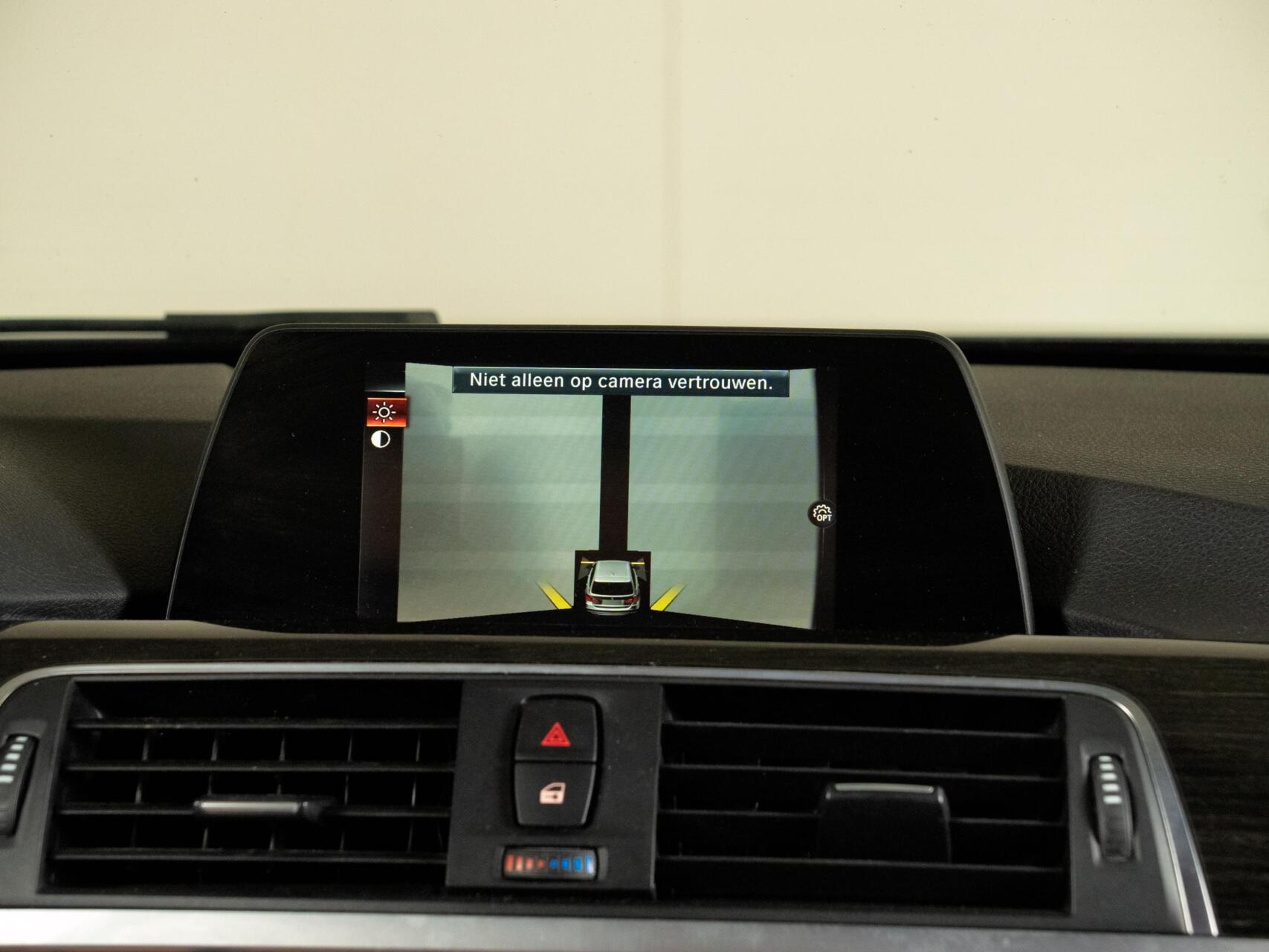 Foto van BMW 320i