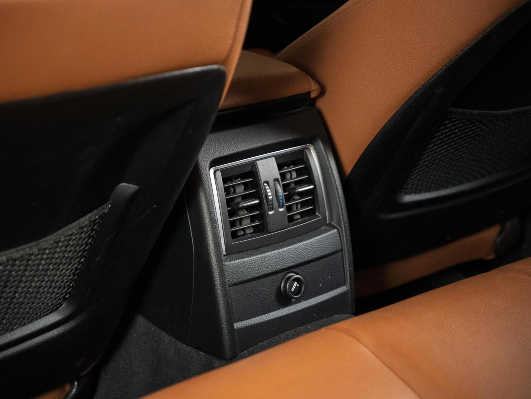 Foto van BMW 320i