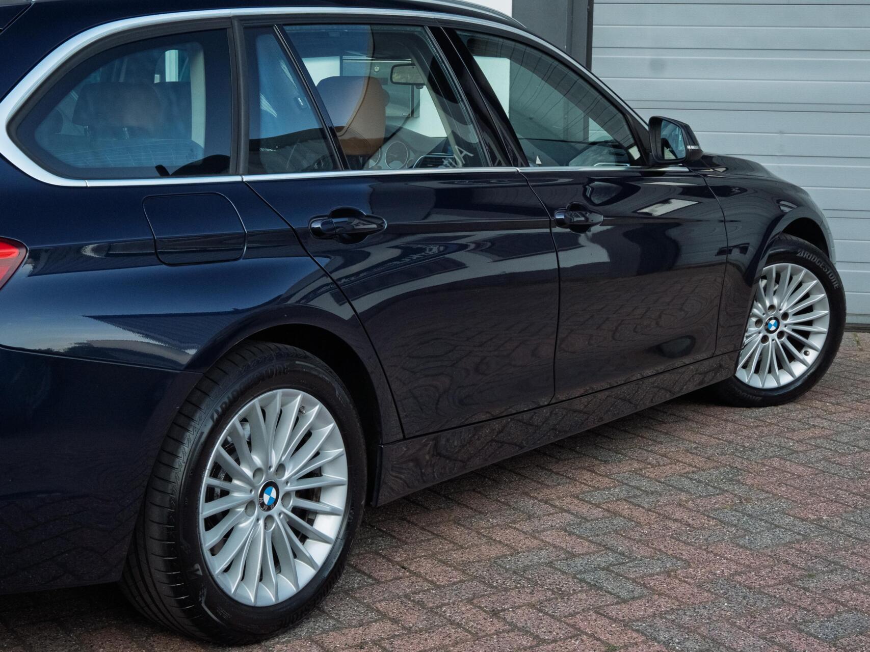 Foto van BMW 320i