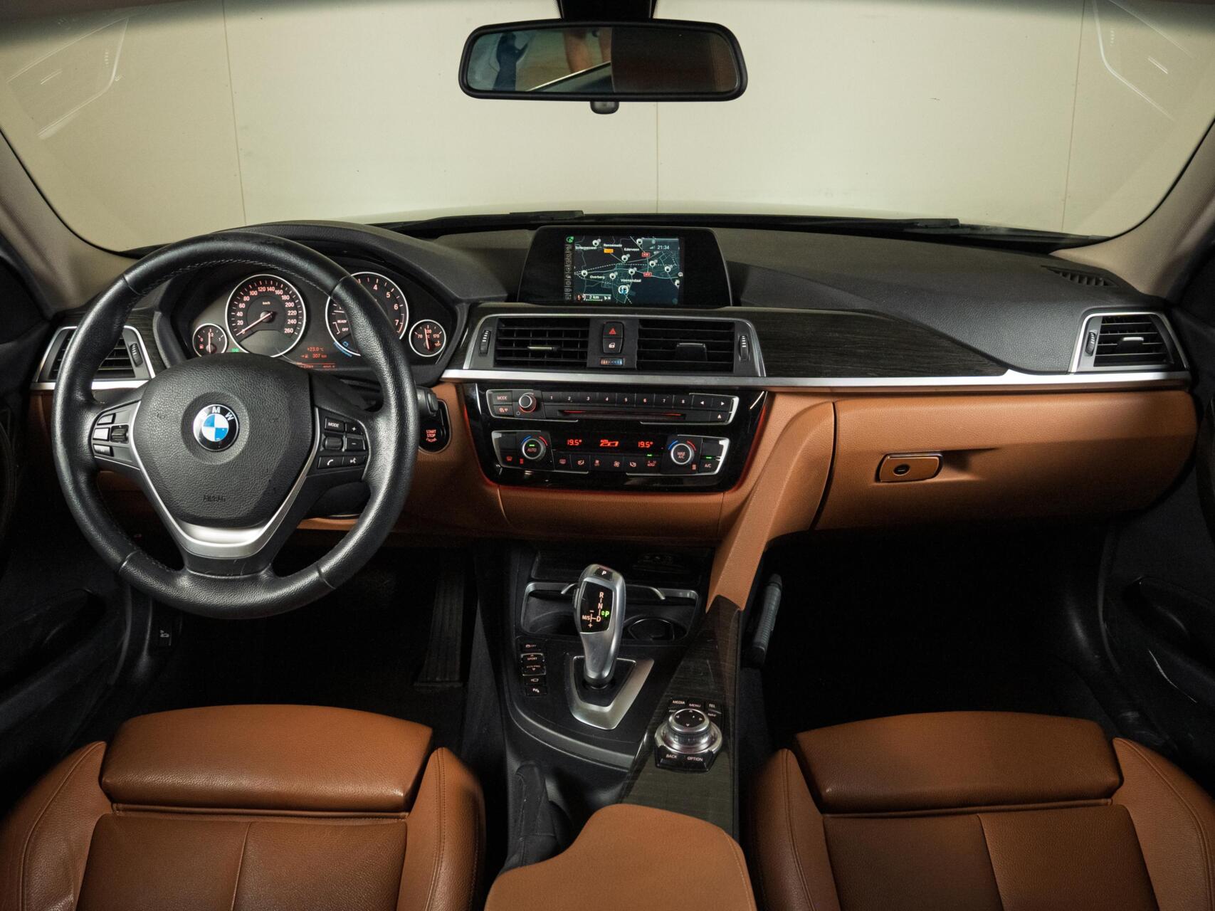 Foto van BMW 320i