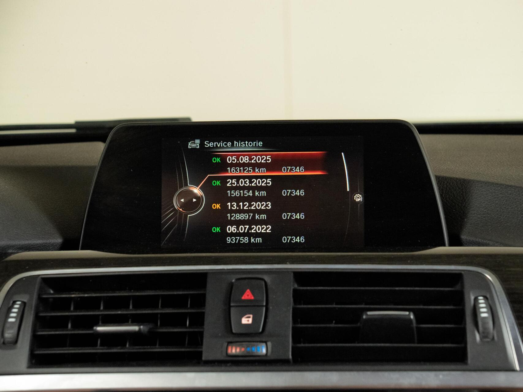 Foto van BMW 320i