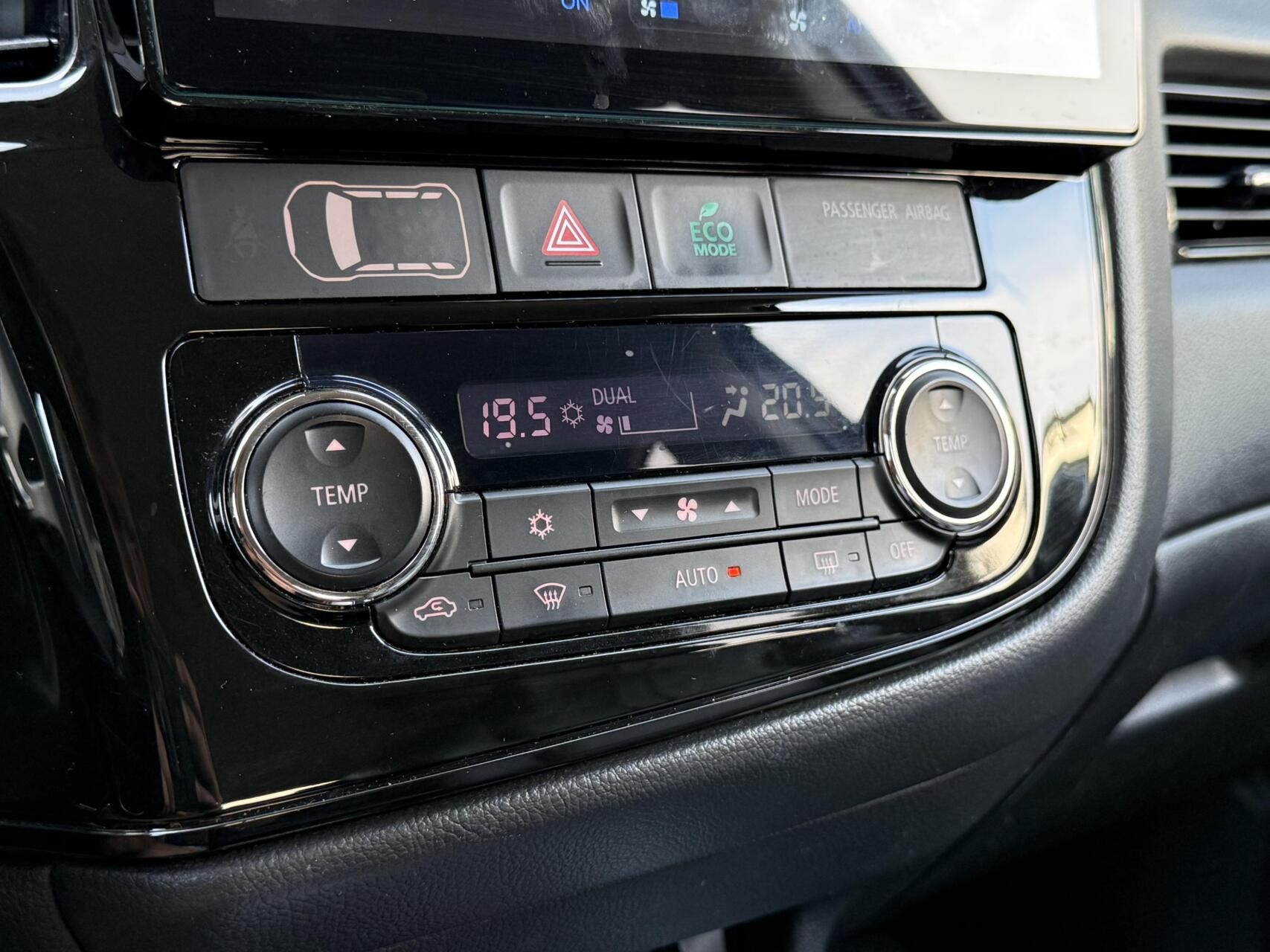 Foto van Mitsubishi Mitsubishi Outlander