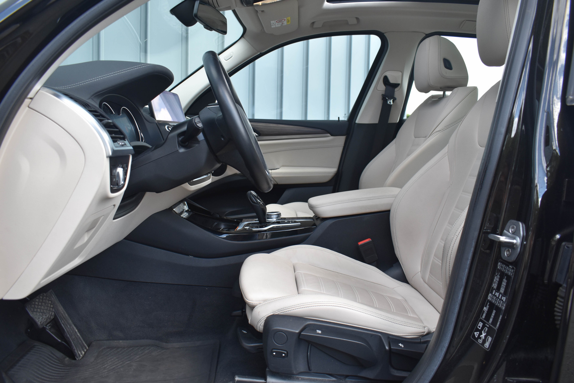 Foto van BMW X3 Xdrive20i