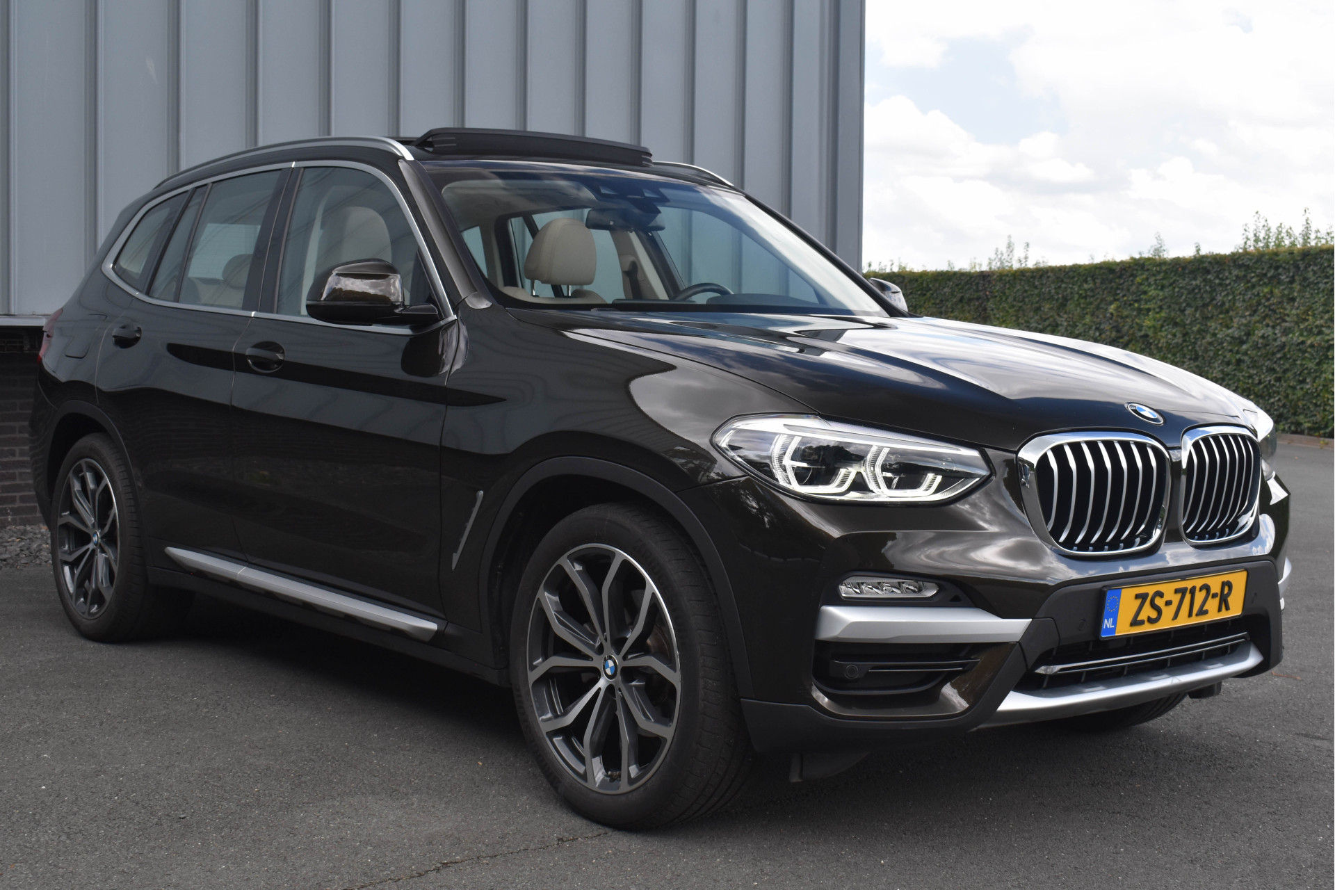 Foto van BMW X3 Xdrive20i