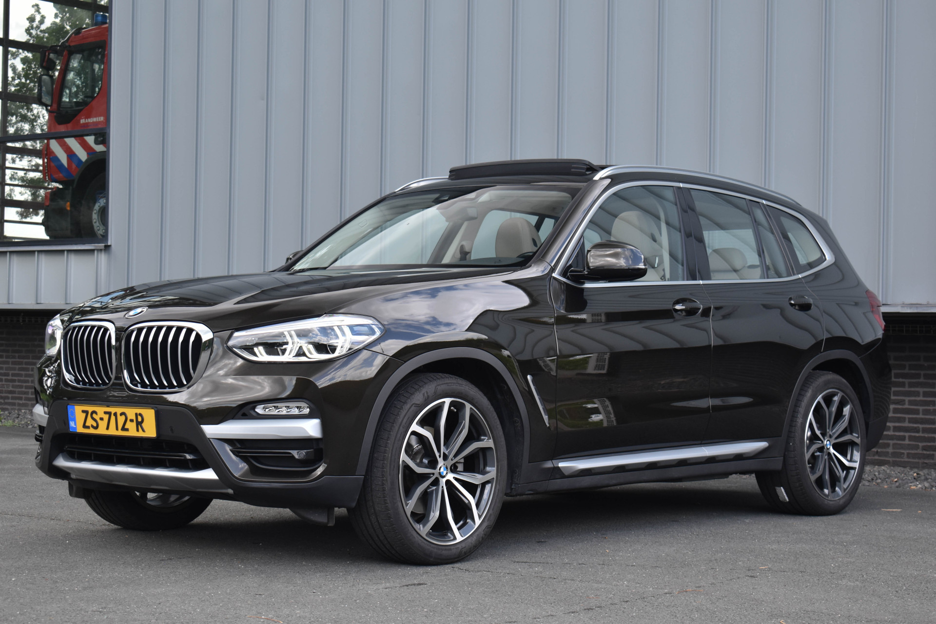 Foto van BMW X3 Xdrive20i