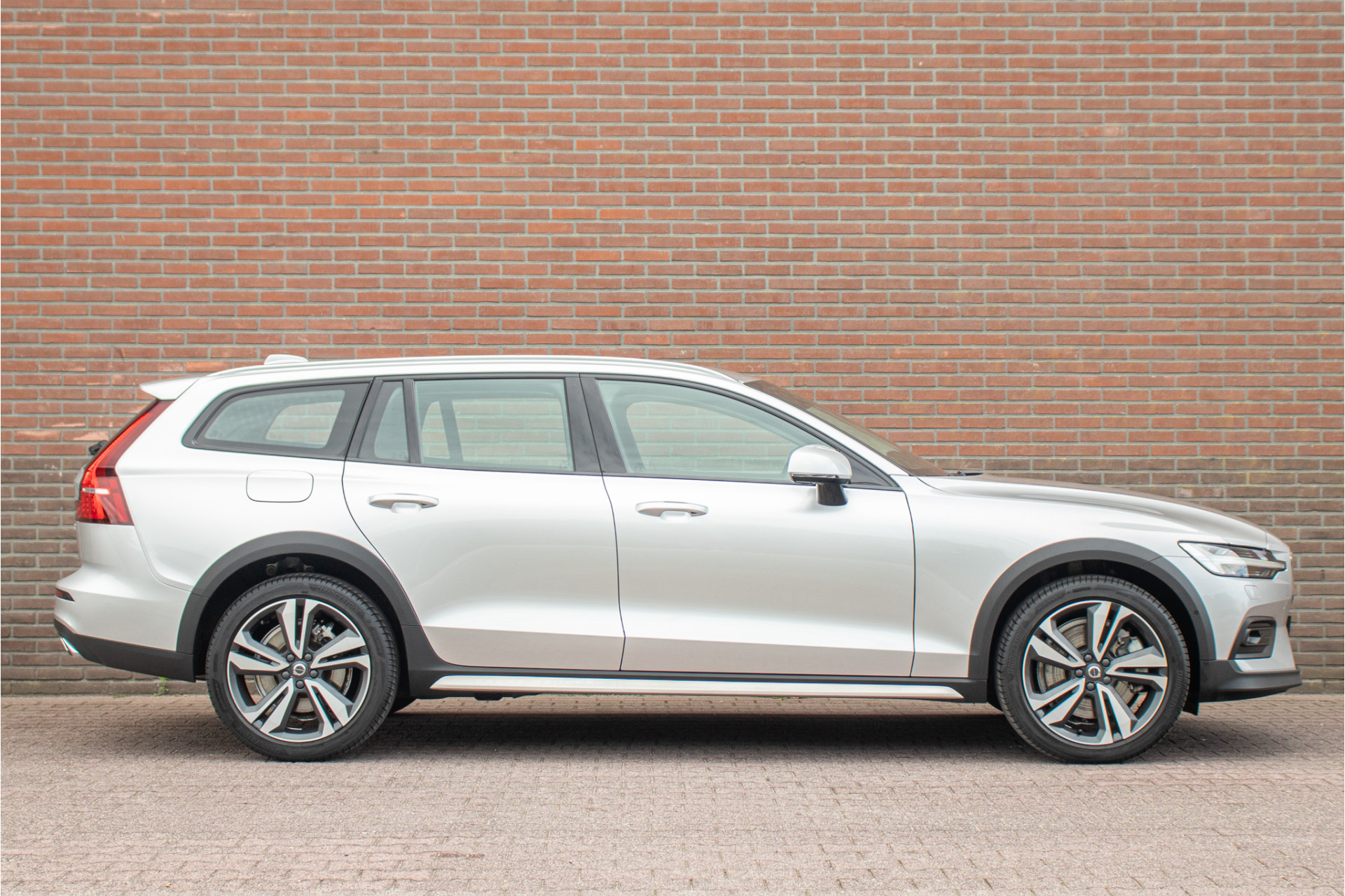 Foto van Volvo V60 Cross Country