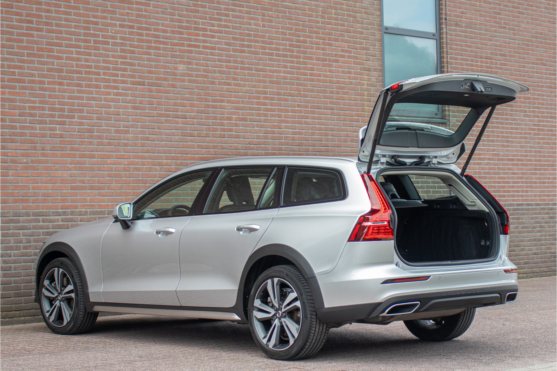Foto van Volvo V60 Cross Country