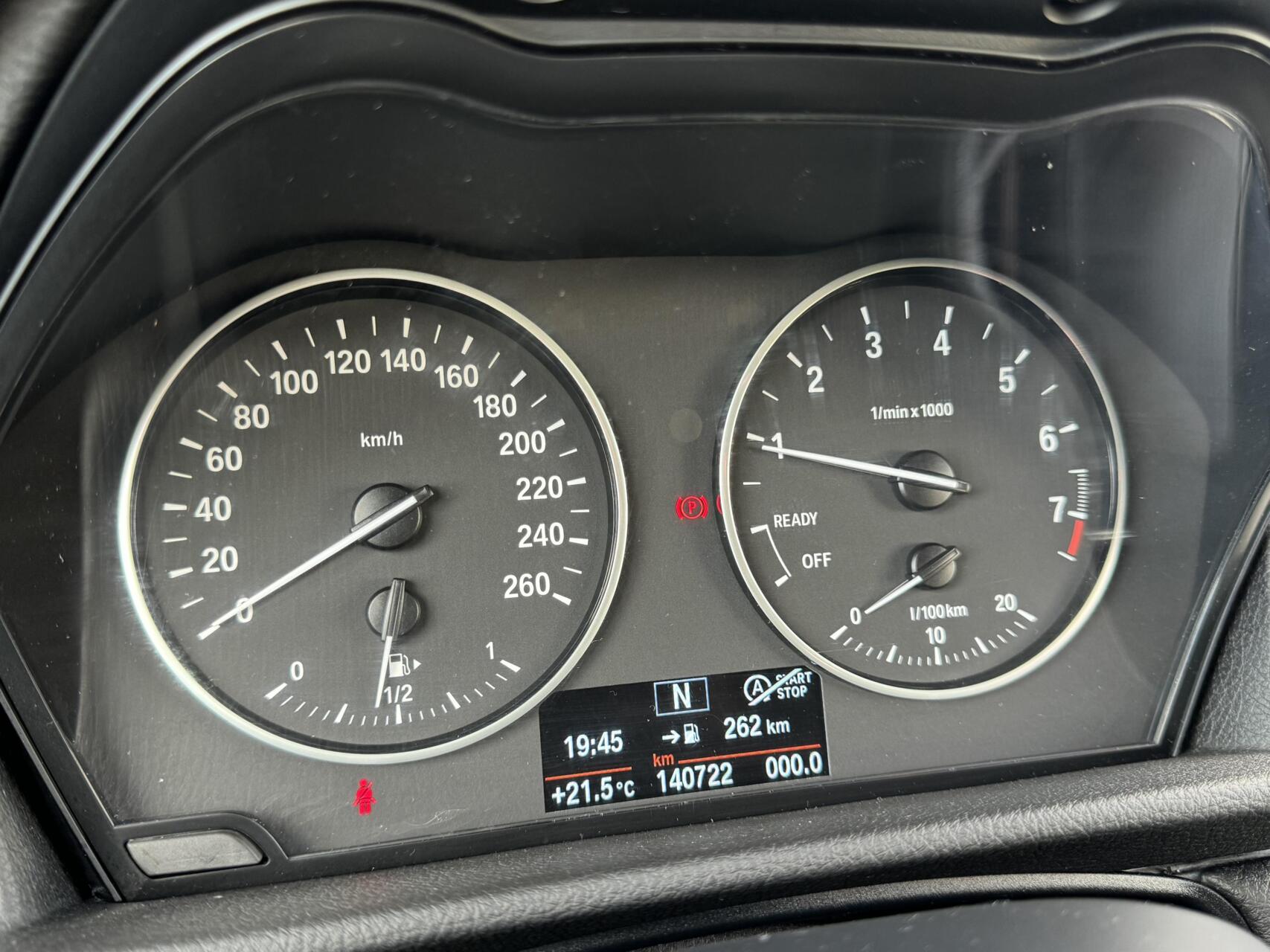 Foto van BMW 216i Active Tourer