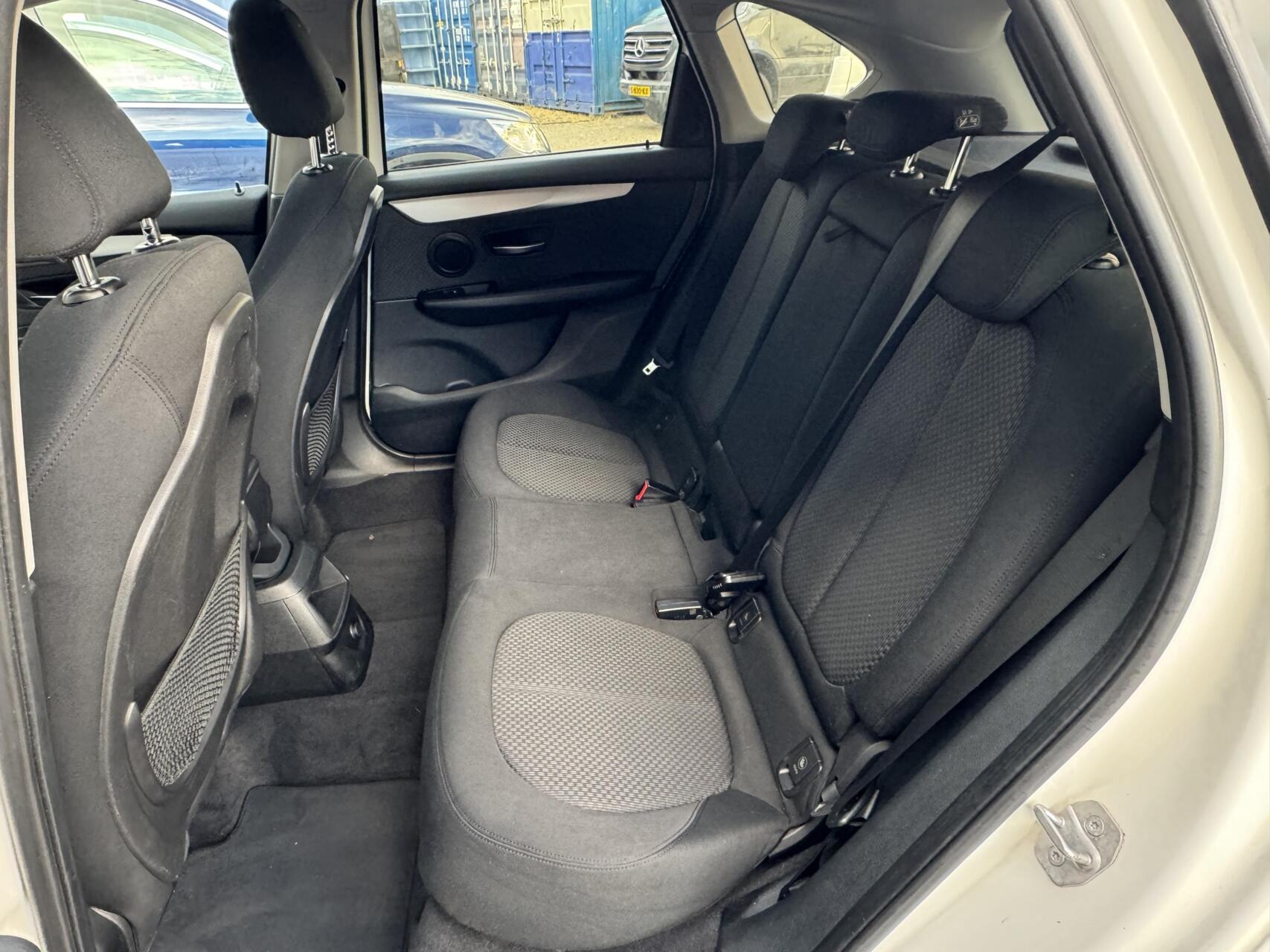 Foto van BMW 216i Active Tourer