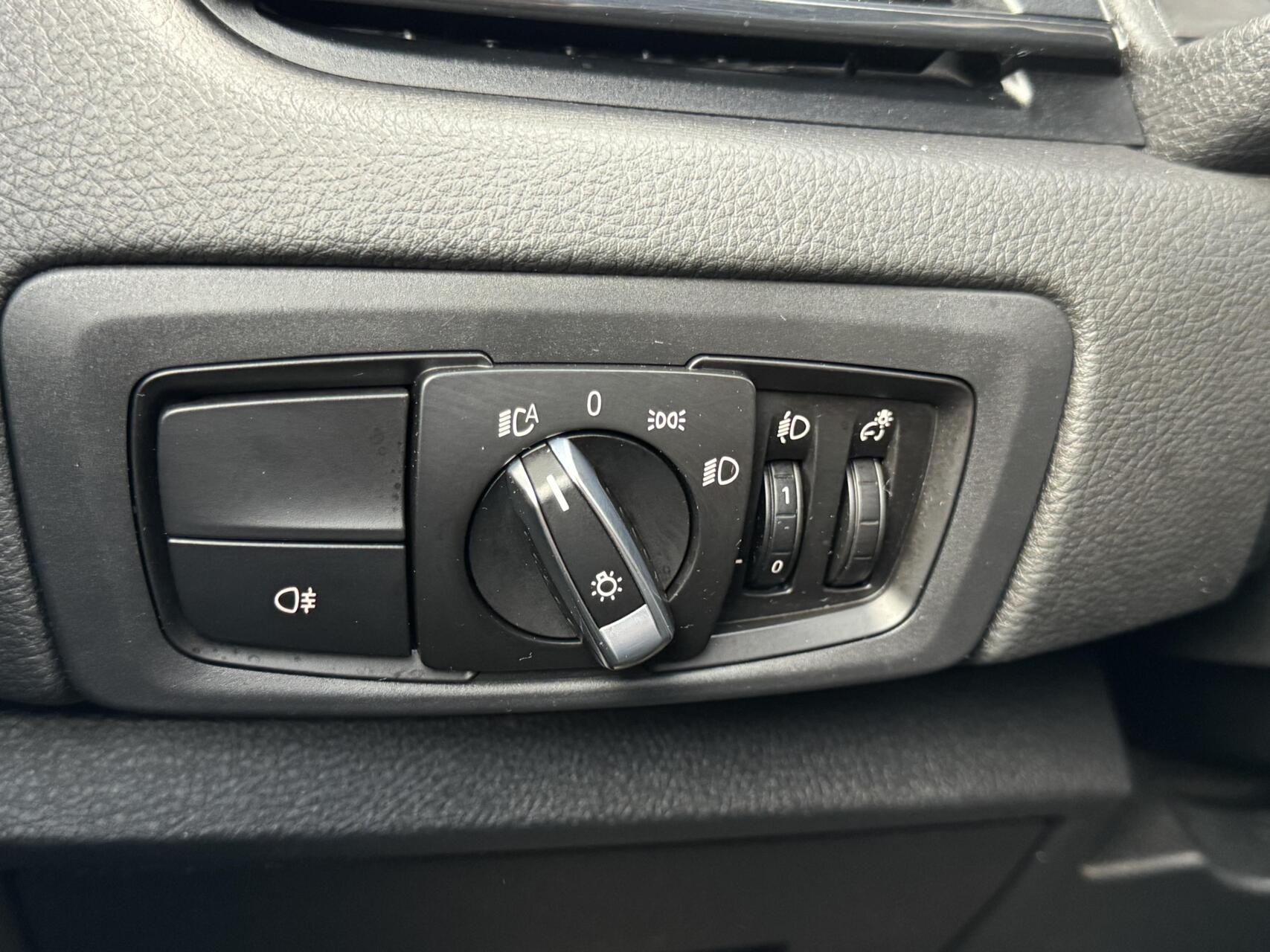 Foto van BMW 216i Active Tourer