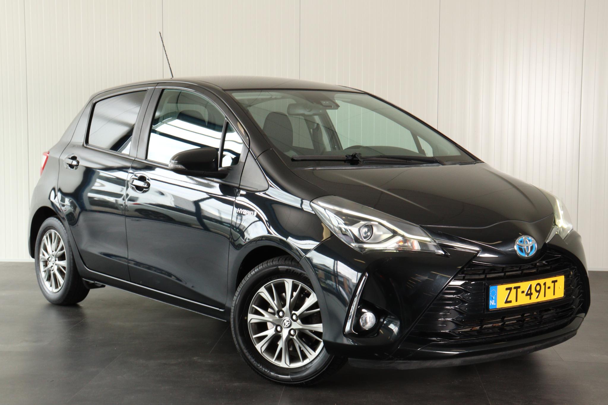 Foto van Toyota Toyota Yaris Hybrid