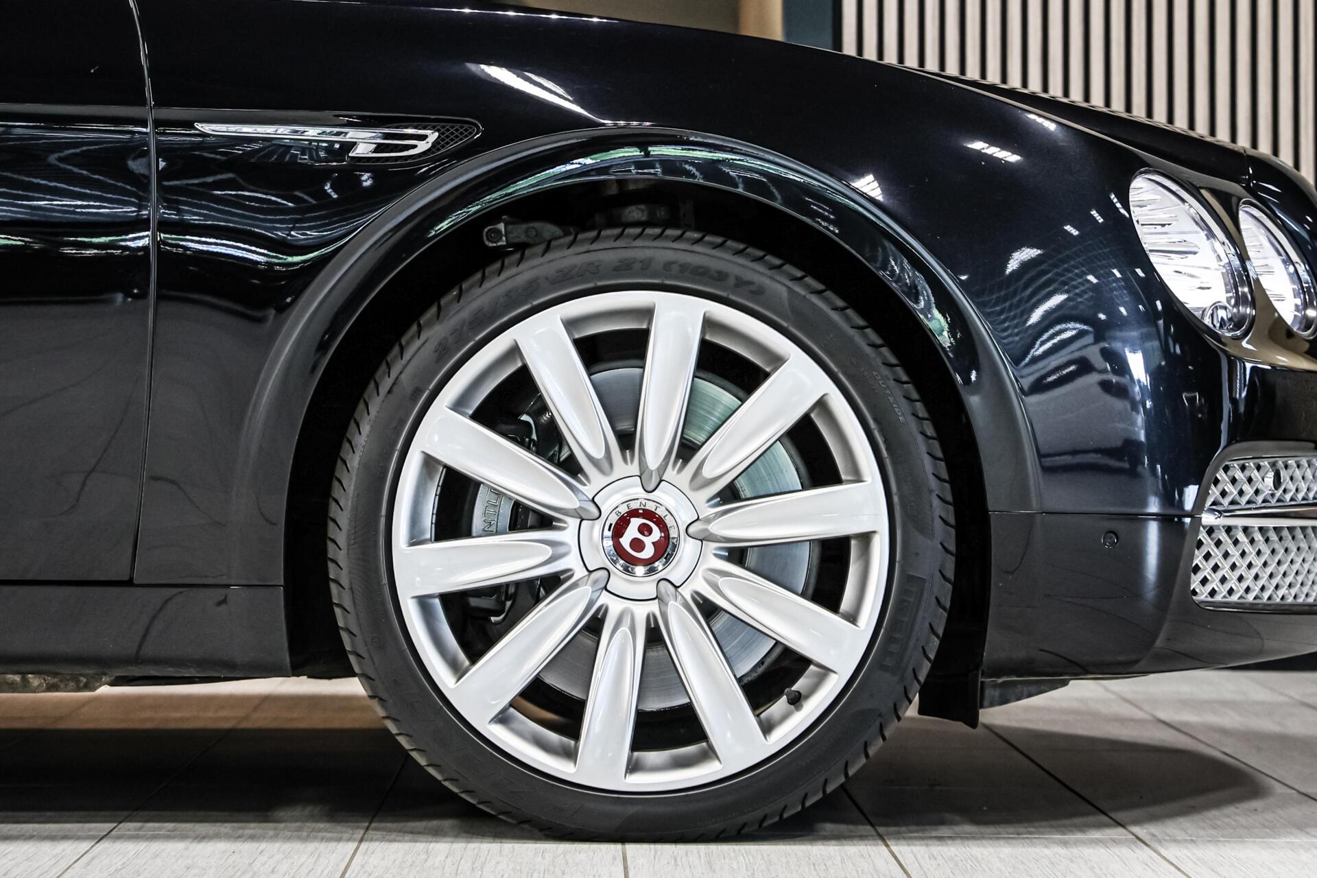 Foto van Bentley Flying Spur