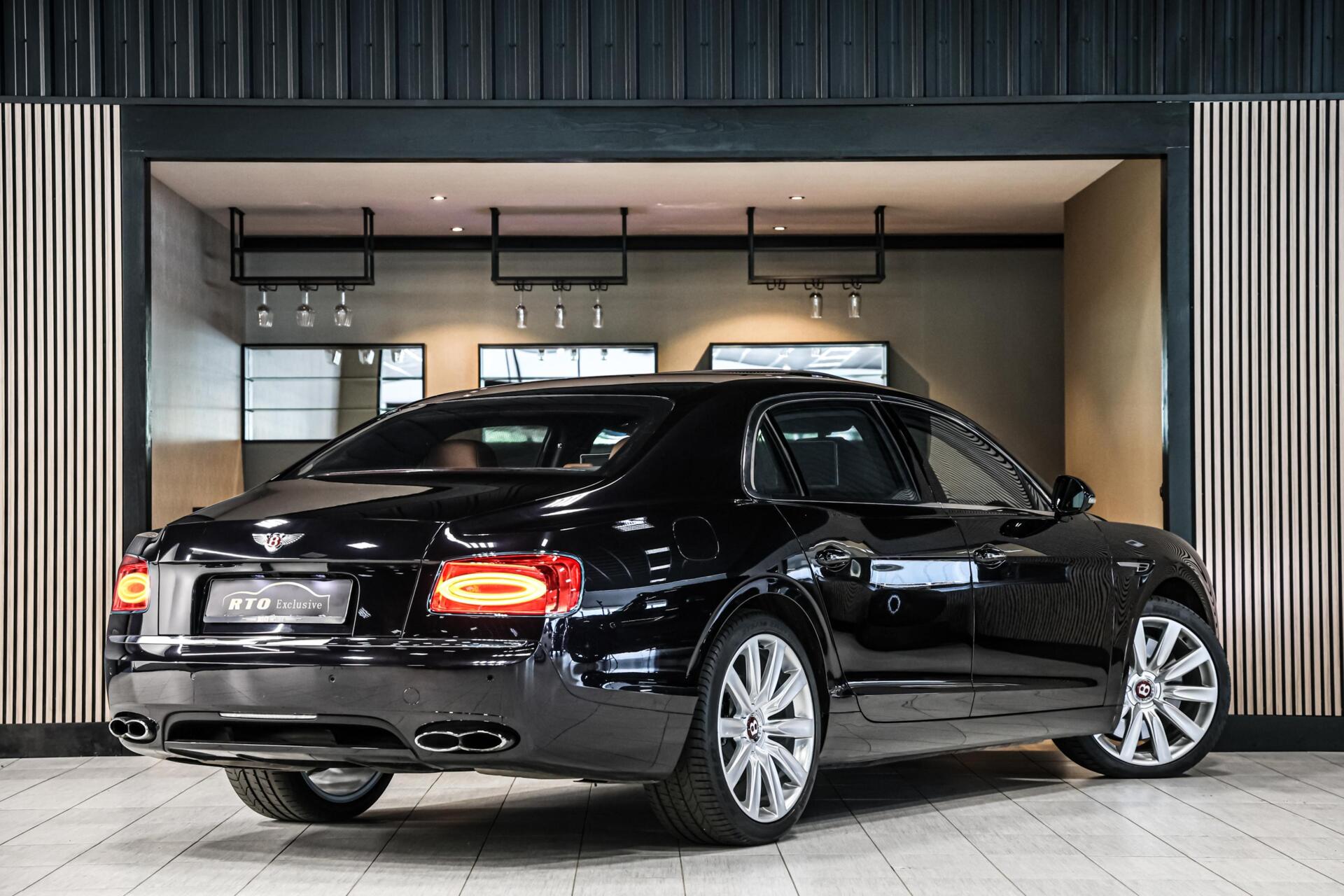 Foto van Bentley Flying Spur