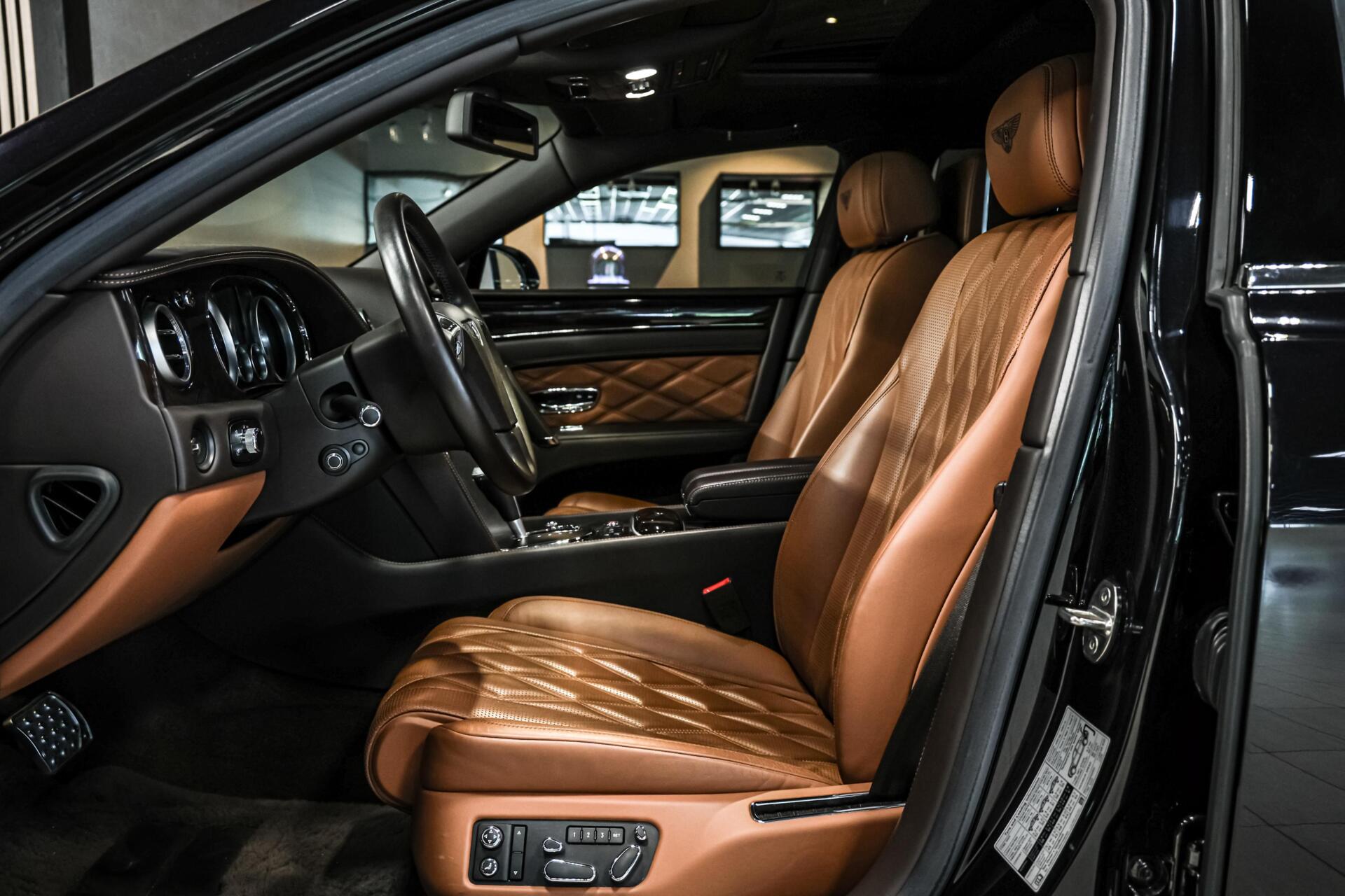 Foto van Bentley Flying Spur