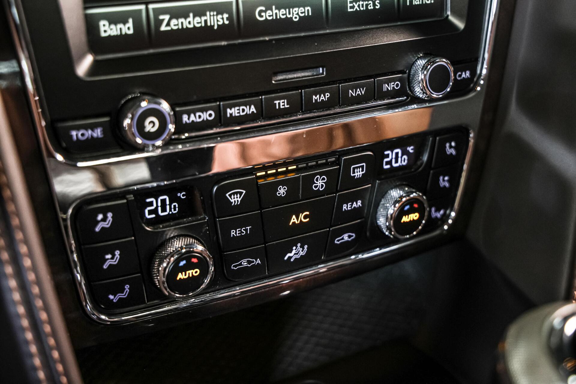 Foto van Bentley Flying Spur