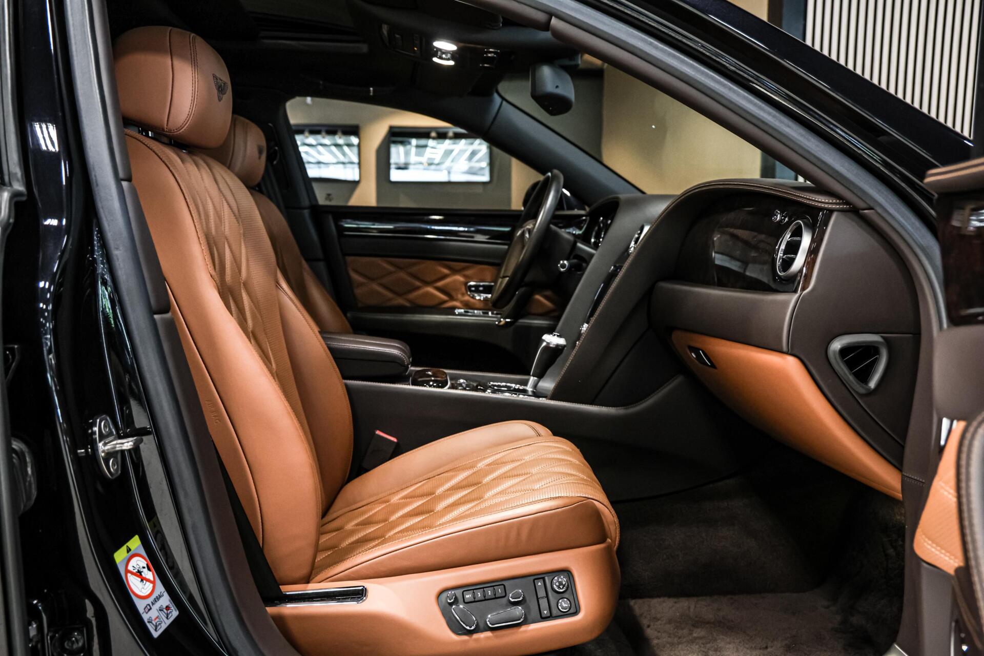 Foto van Bentley Flying Spur