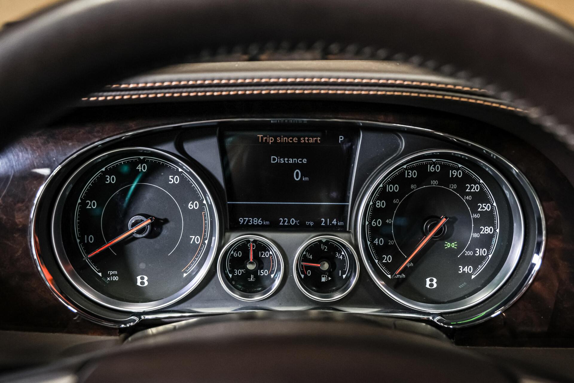 Foto van Bentley Flying Spur