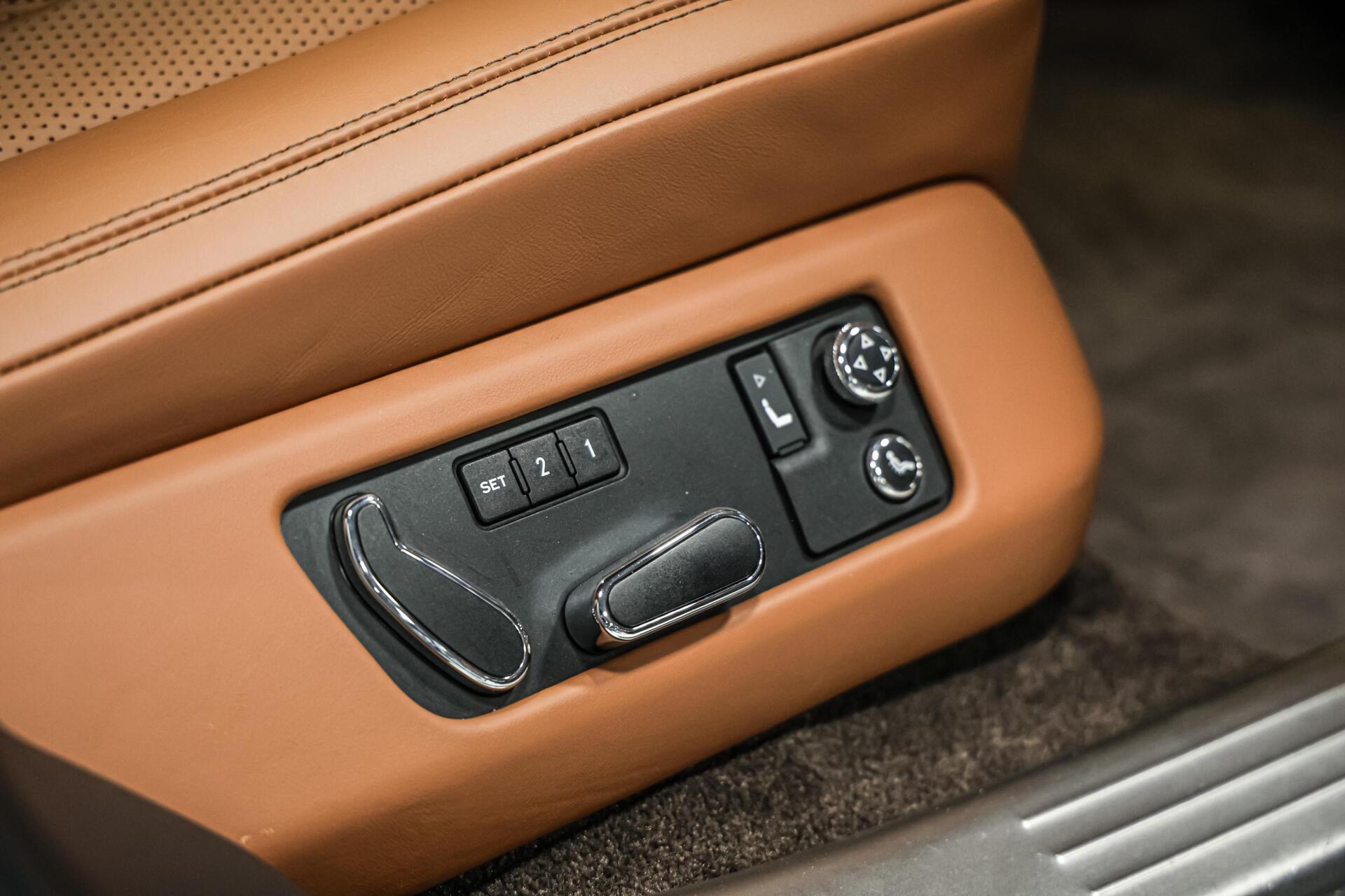 Foto van Bentley Flying Spur