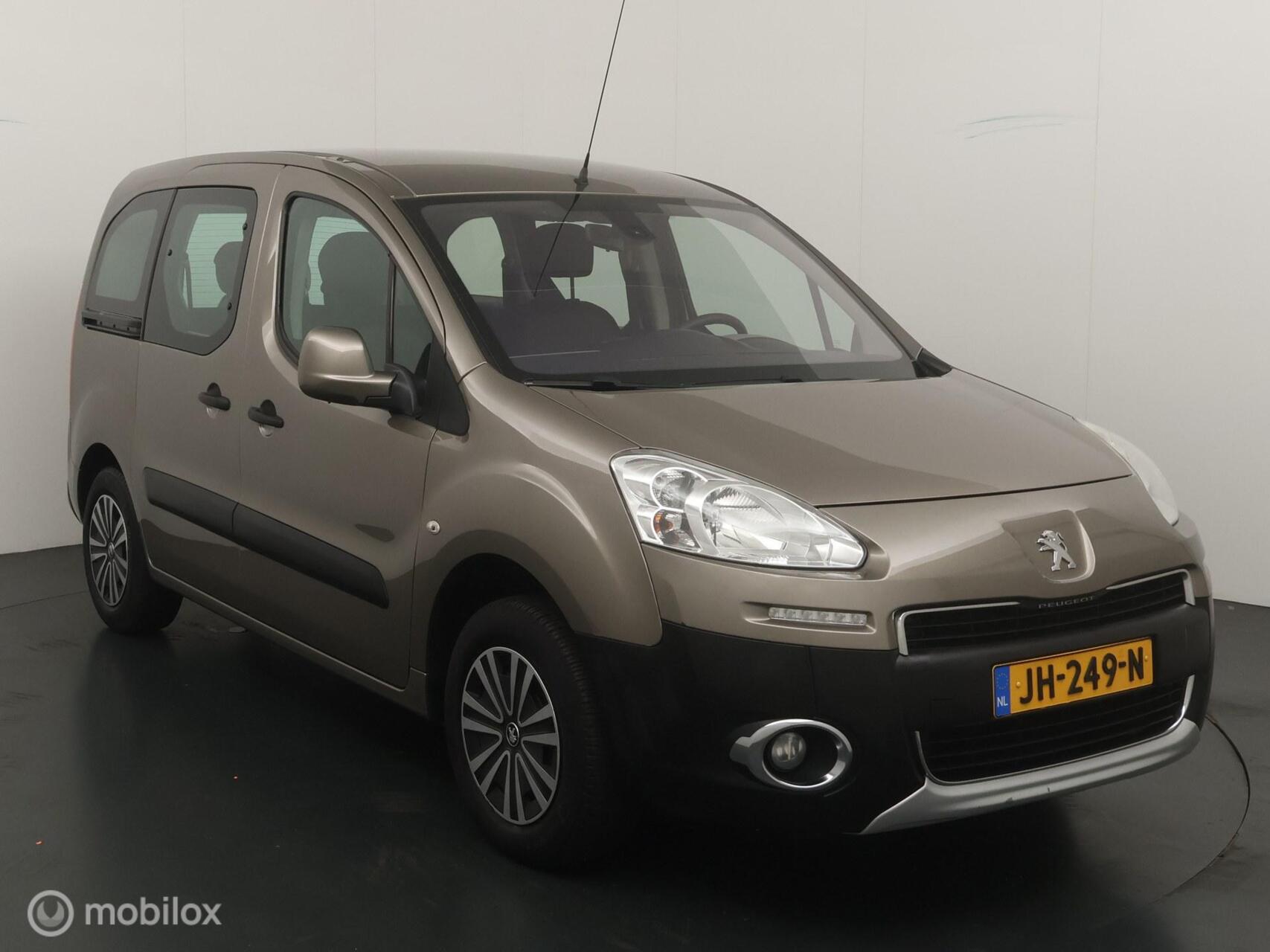 Foto van Peugeot Partner