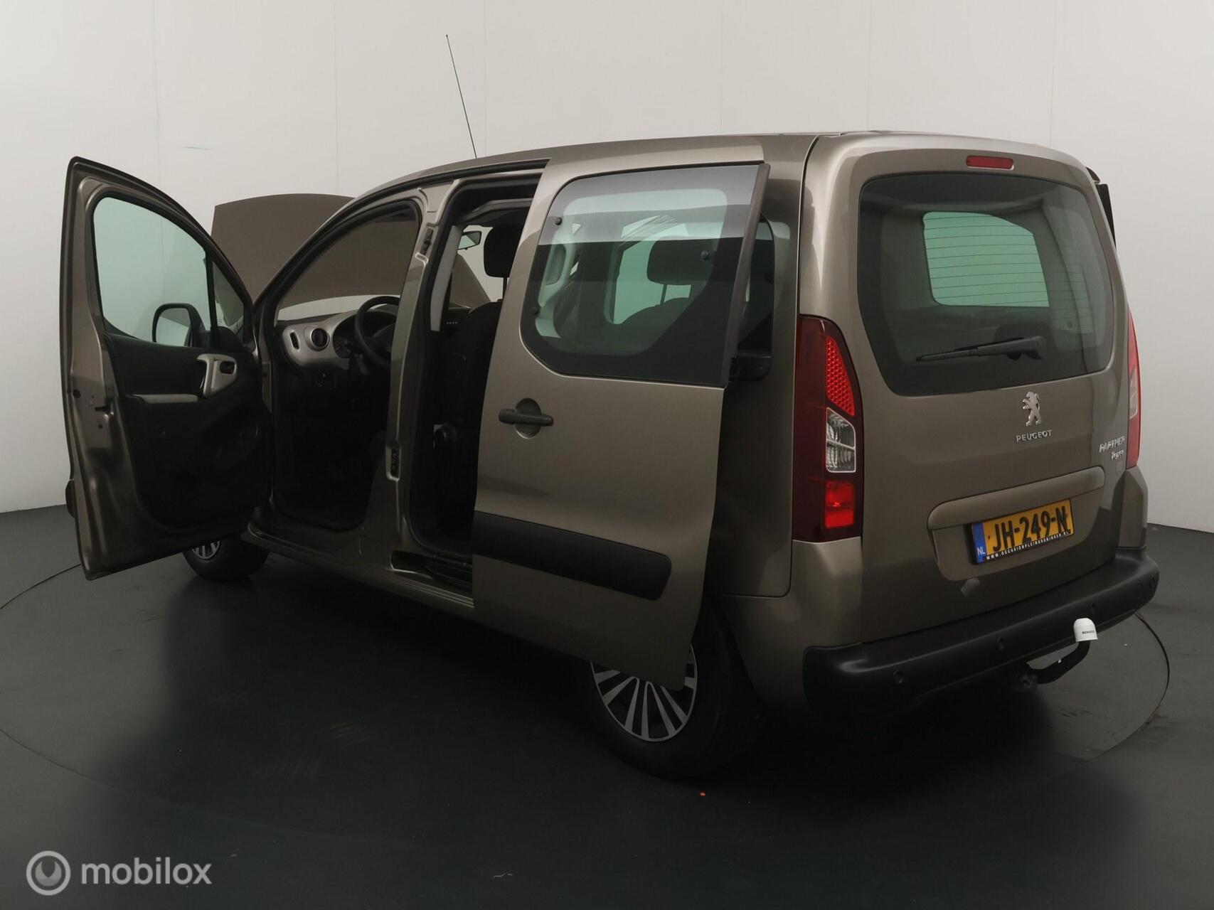 Foto van Peugeot Partner