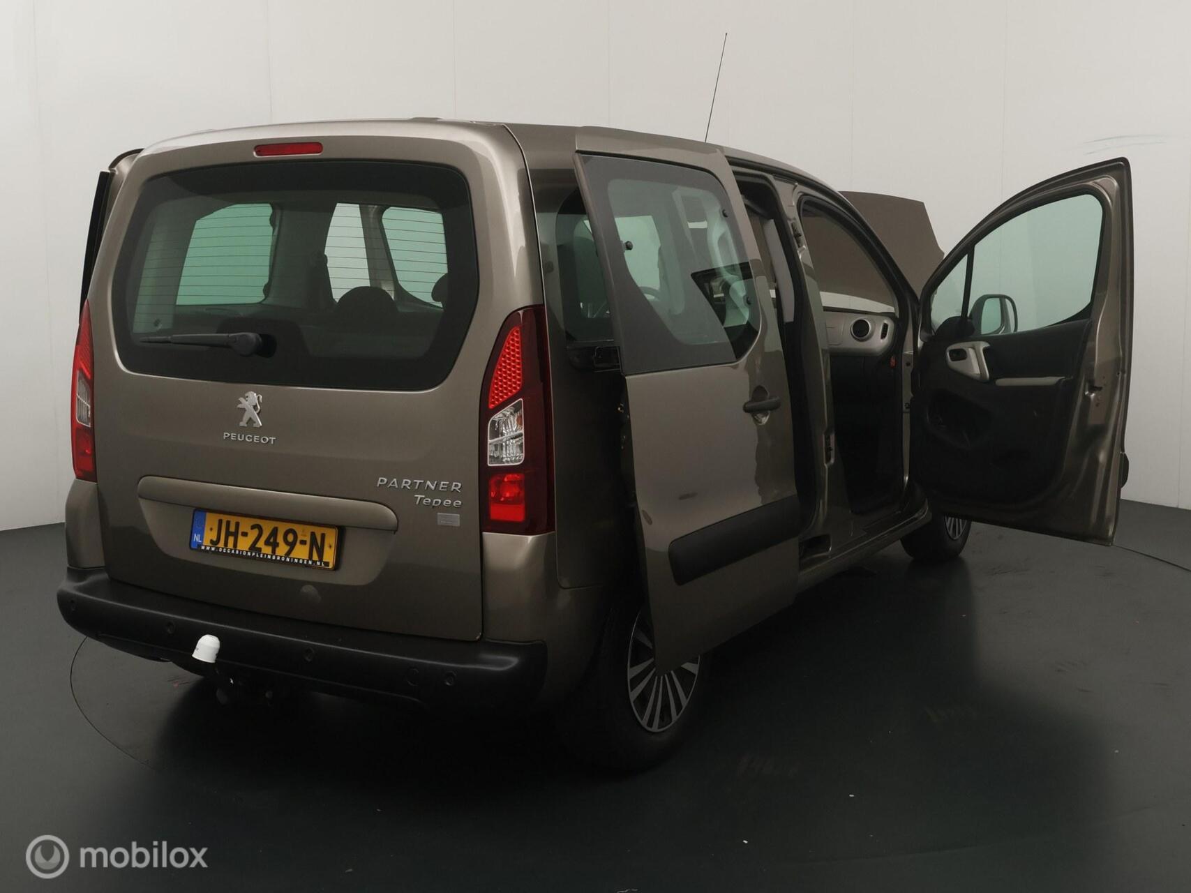 Foto van Peugeot Partner