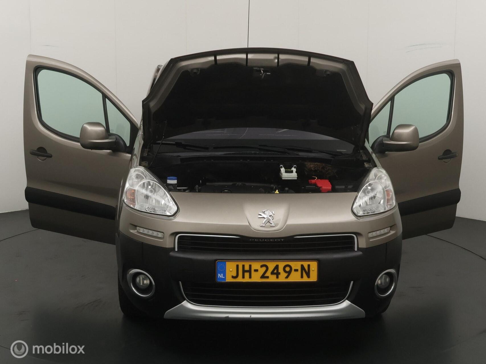 Foto van Peugeot Partner