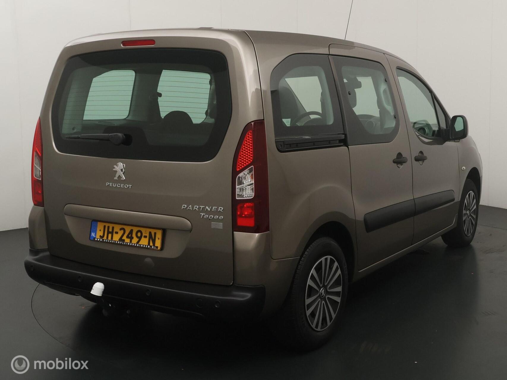 Foto van Peugeot Partner