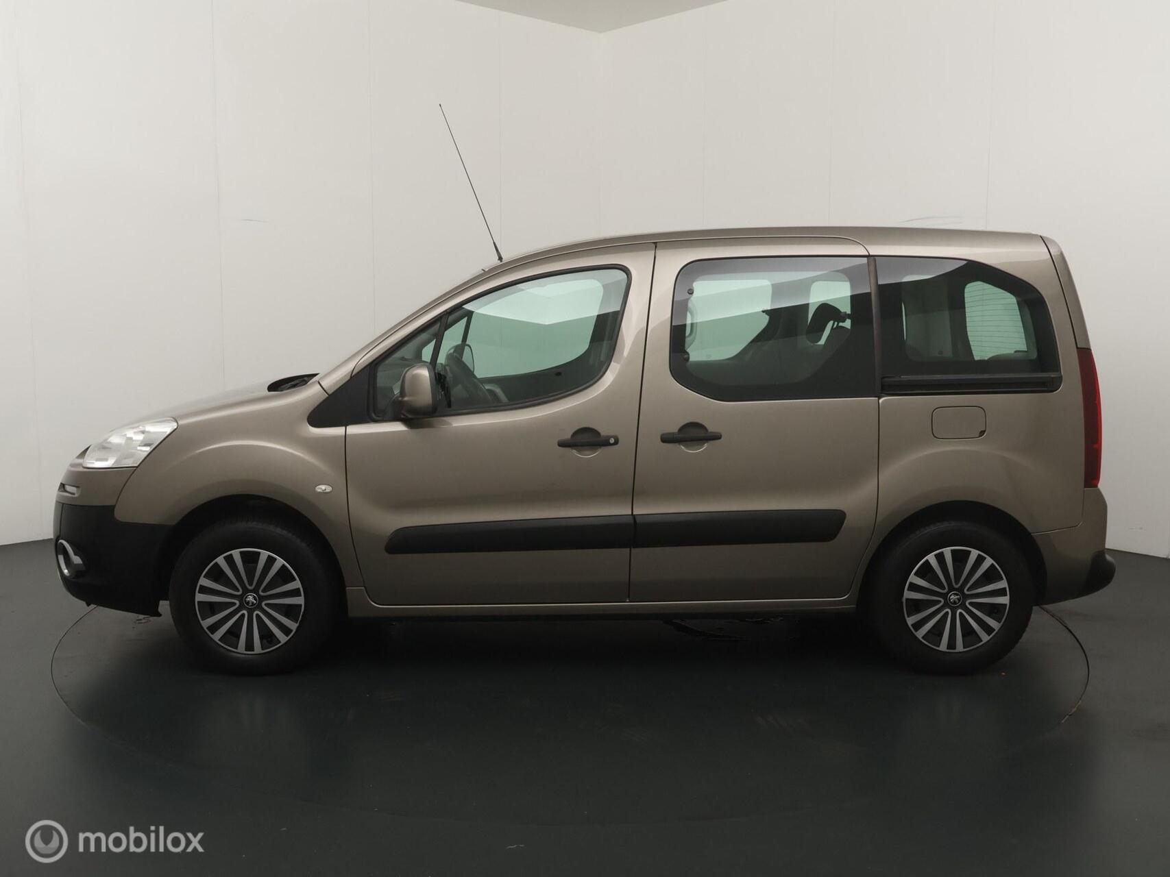 Foto van Peugeot Partner