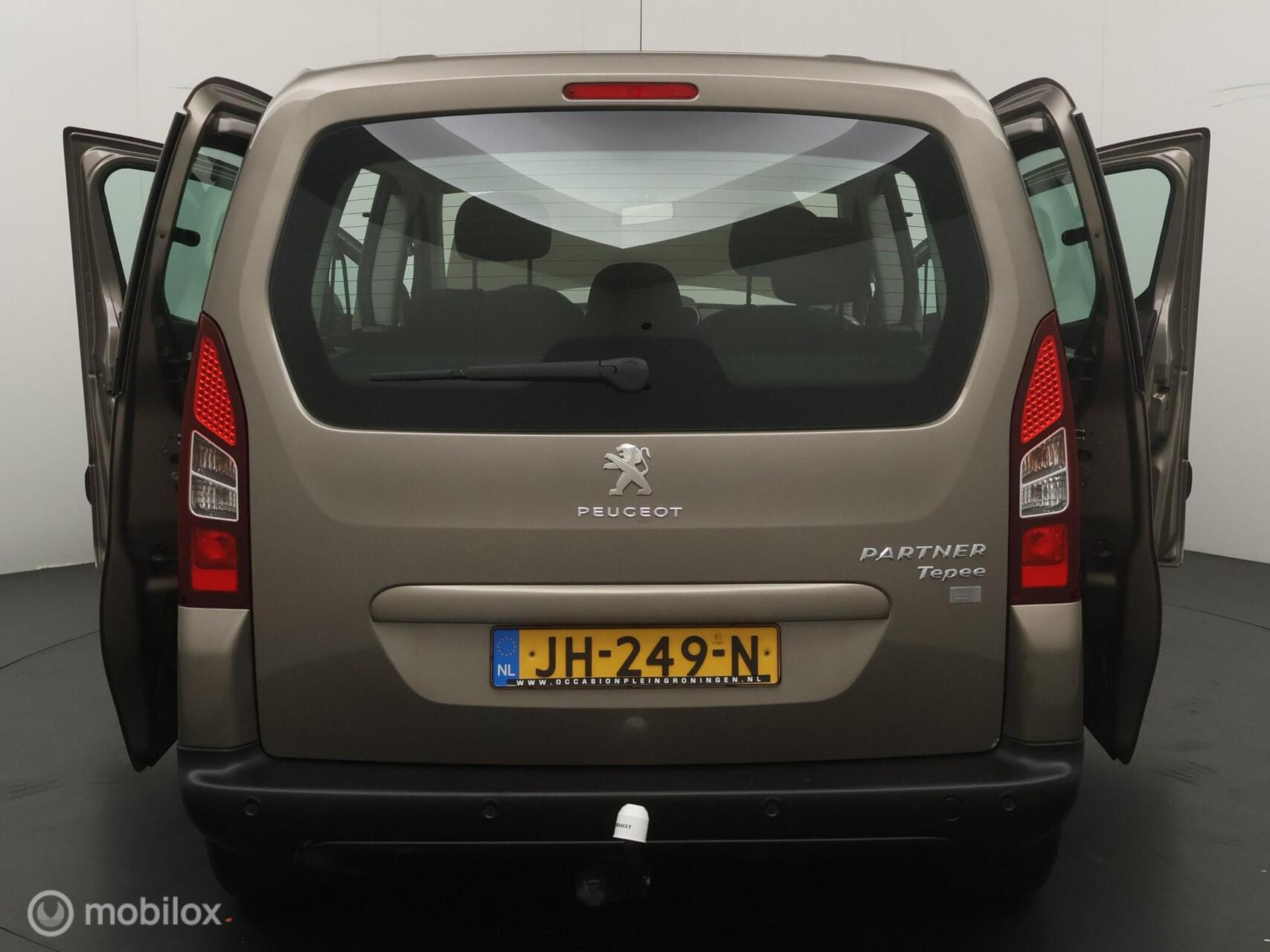 Foto van Peugeot Partner
