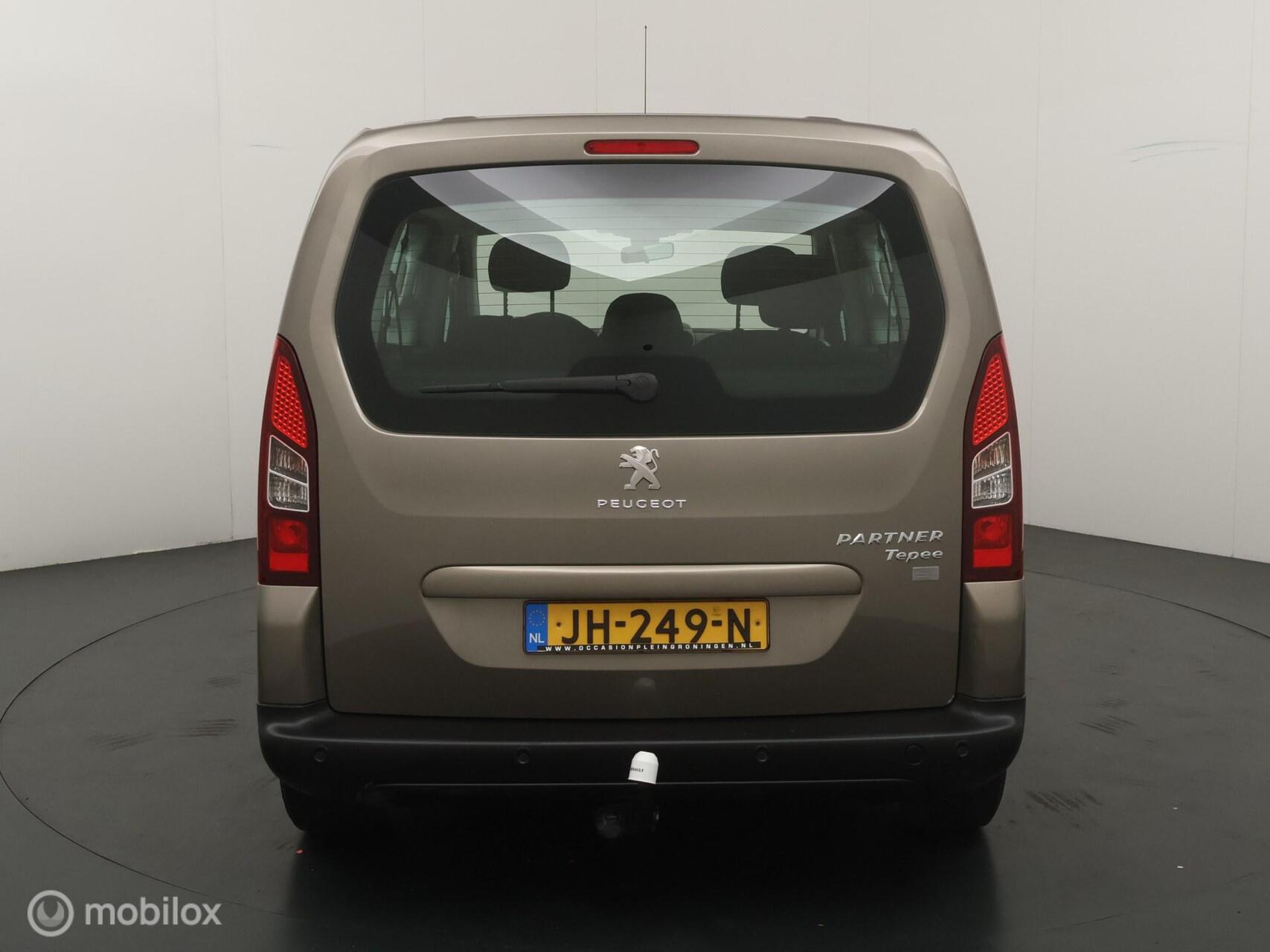 Foto van Peugeot Partner