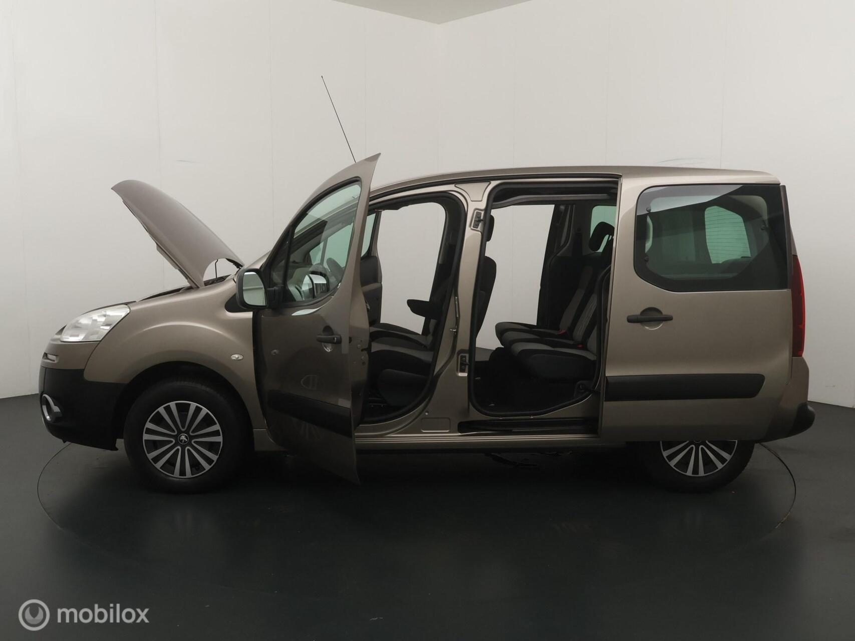 Foto van Peugeot Partner