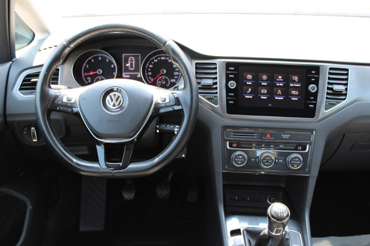 Foto van Volkswagen Golf Sportsvan