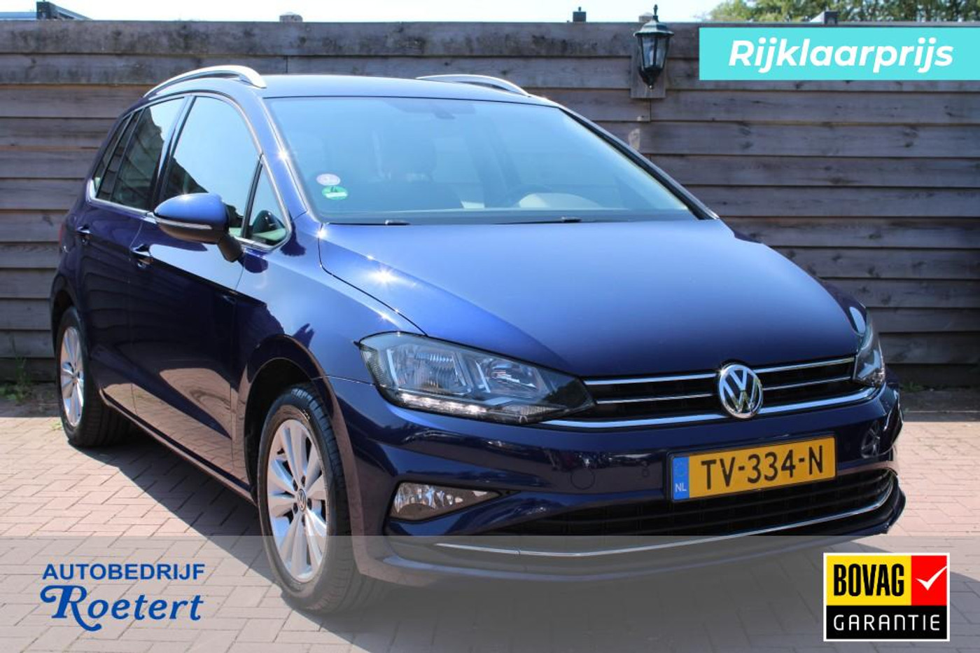 Volkswagen Golf Sportsvan 1.0 TSI 110pk Comfortline ECC/ACC/Navi/PDC/Trekhaak/CarPlay/DAB 2018 - voorkant