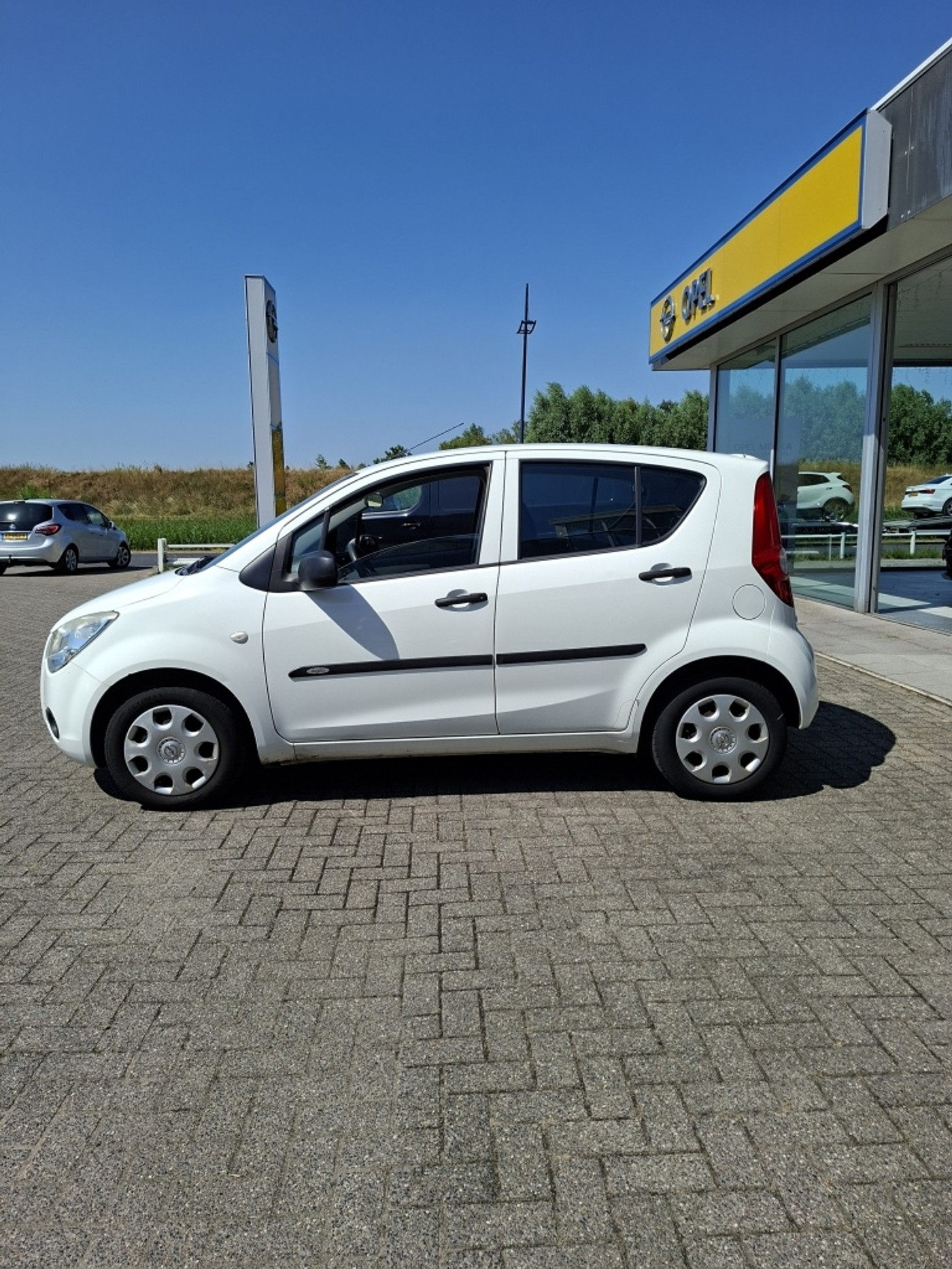 Foto van Opel Agila