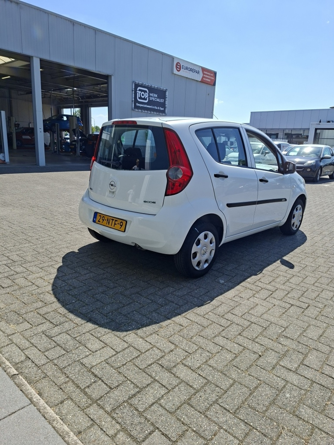 Foto van Opel Agila